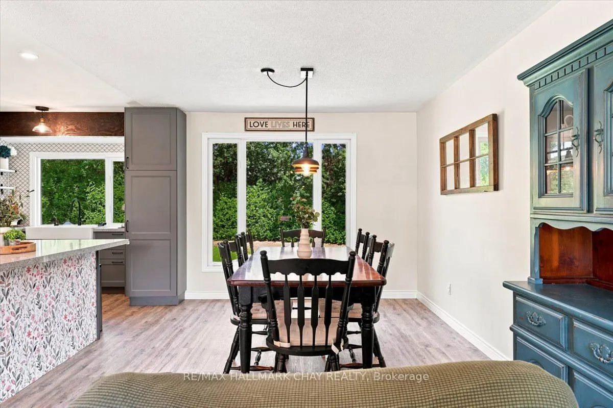 10 Jamieson Drive
