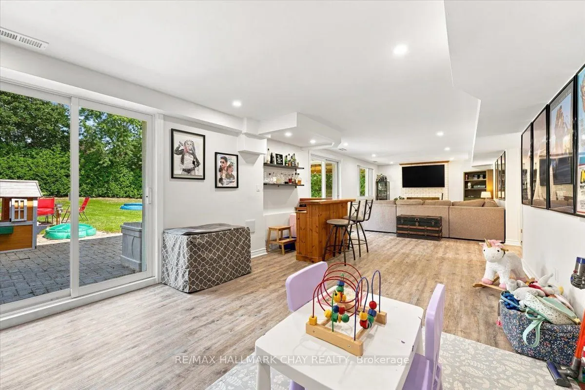 10 Jamieson Drive