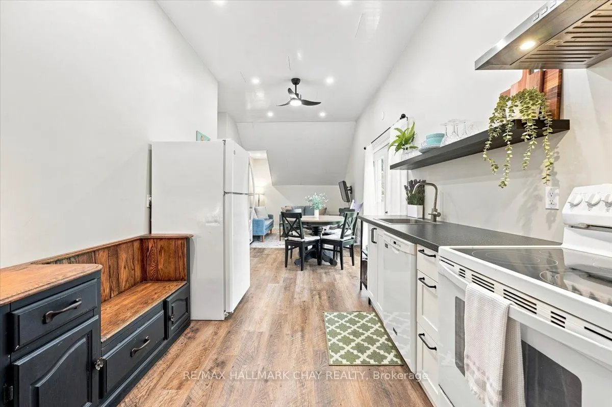 10 Jamieson Drive