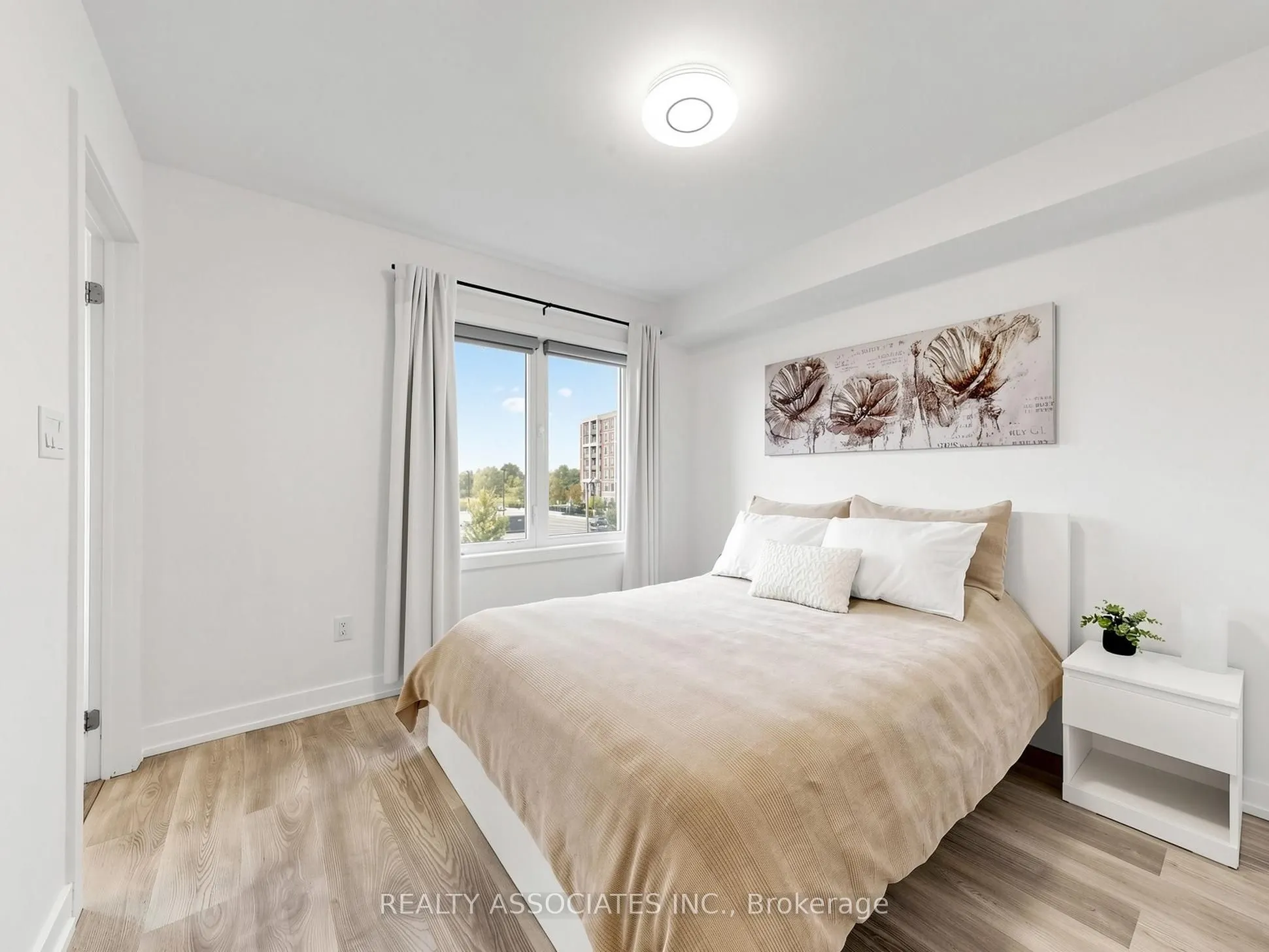 14 Baker Hill Boulevard