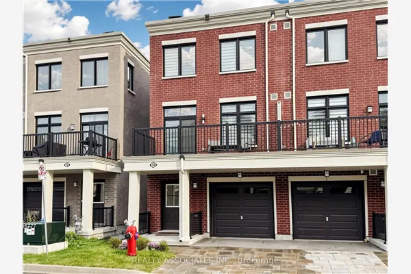 14 Baker Hill Boulevard