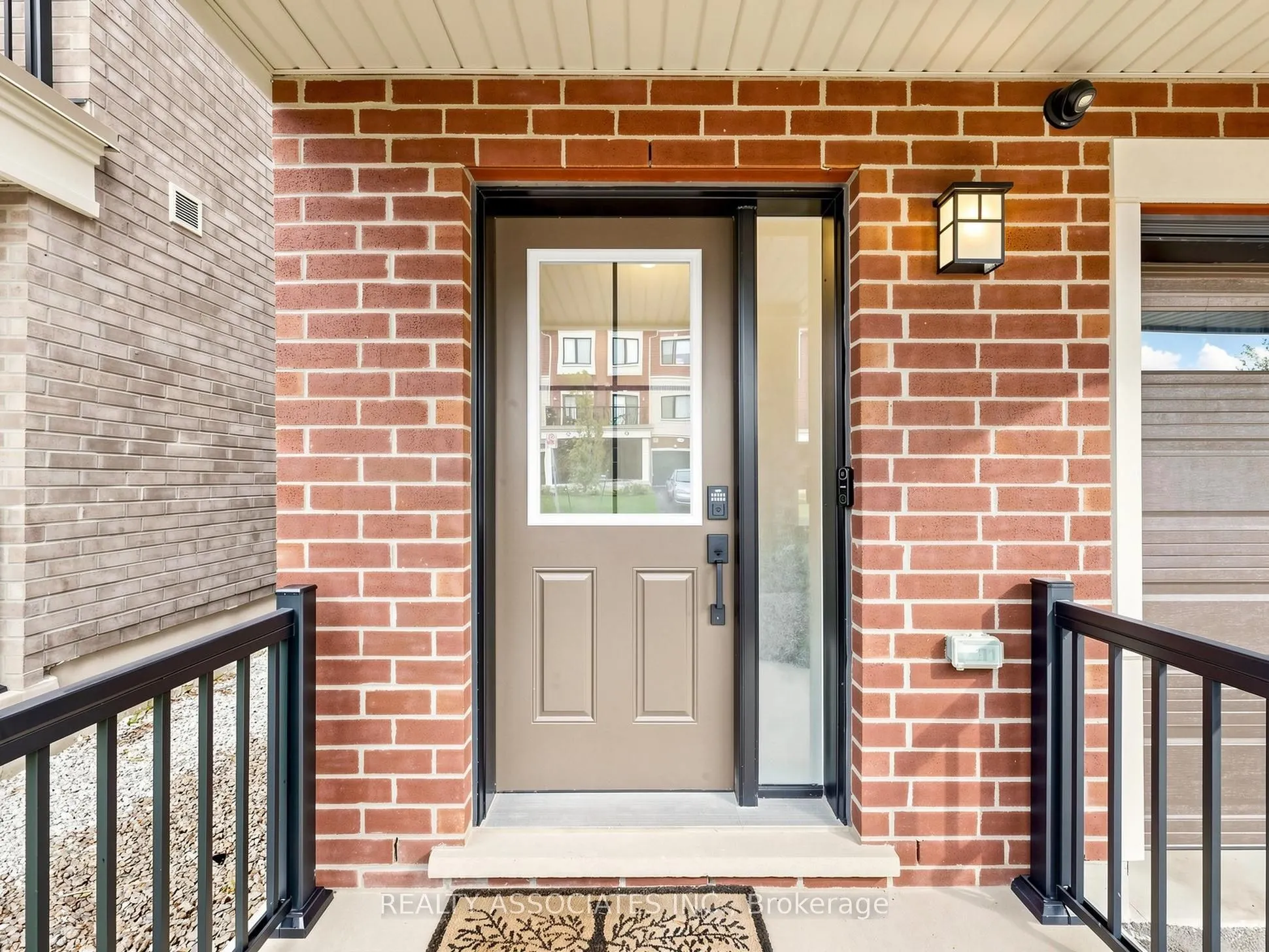 14 Baker Hill Boulevard
