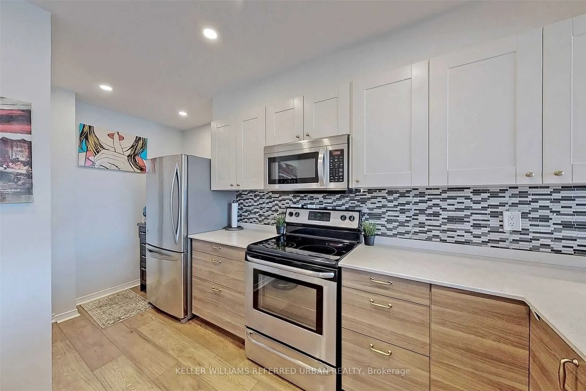 309 Major Mackenzie Drive E #420
