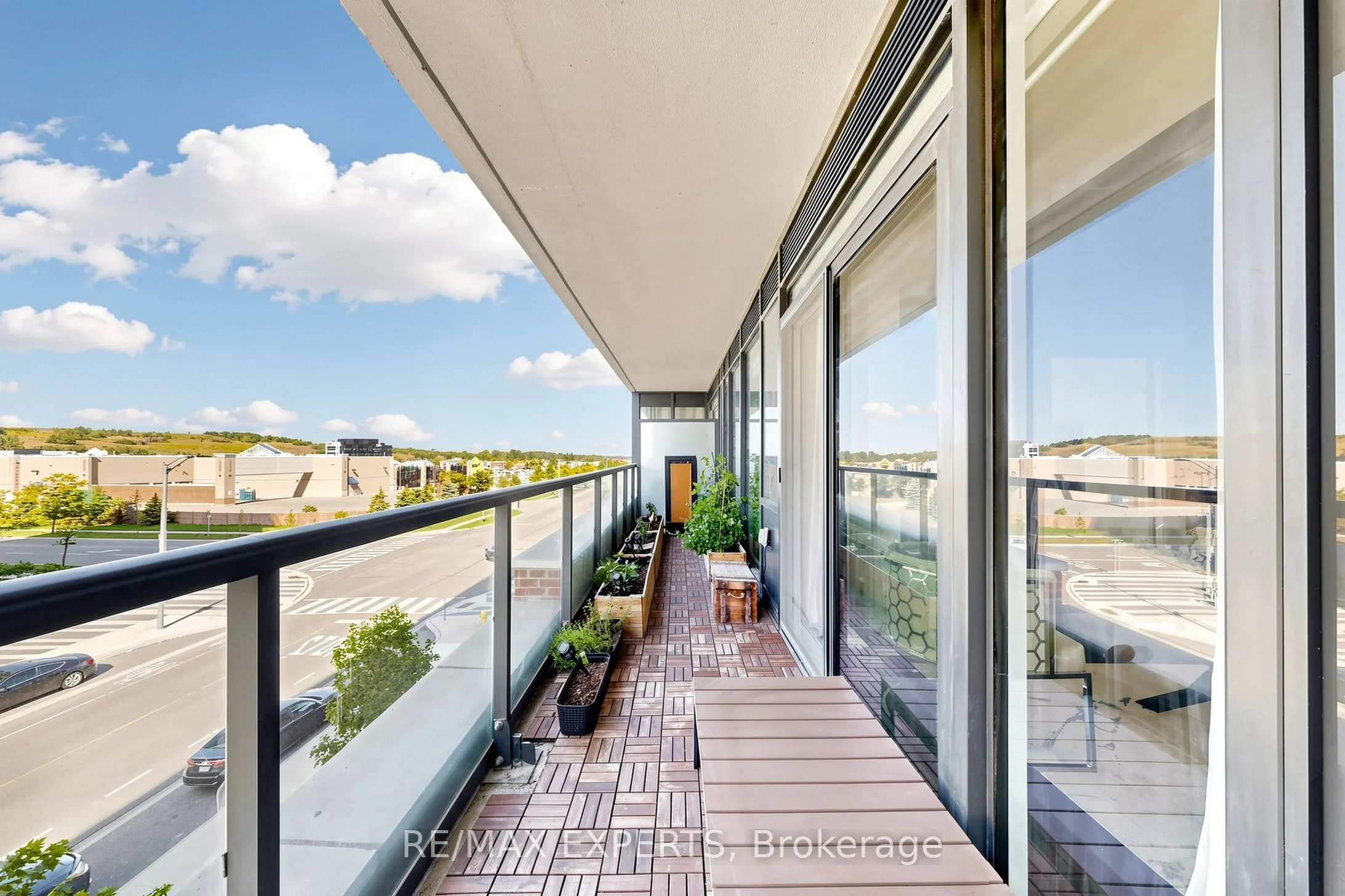 99 Eagle Rock Way #302