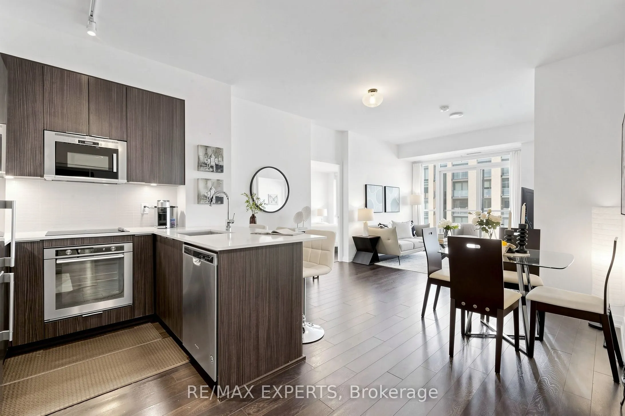 99 Eagle Rock Way #302