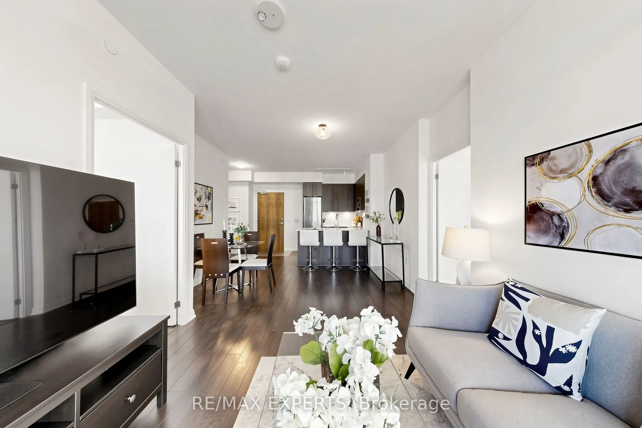 99 Eagle Rock Way #302