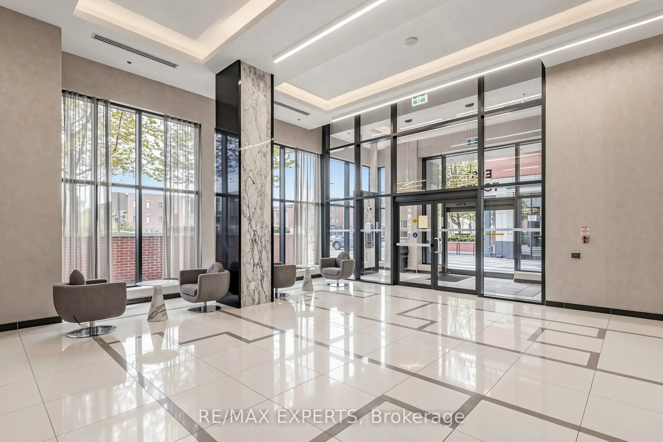 99 Eagle Rock Way #302