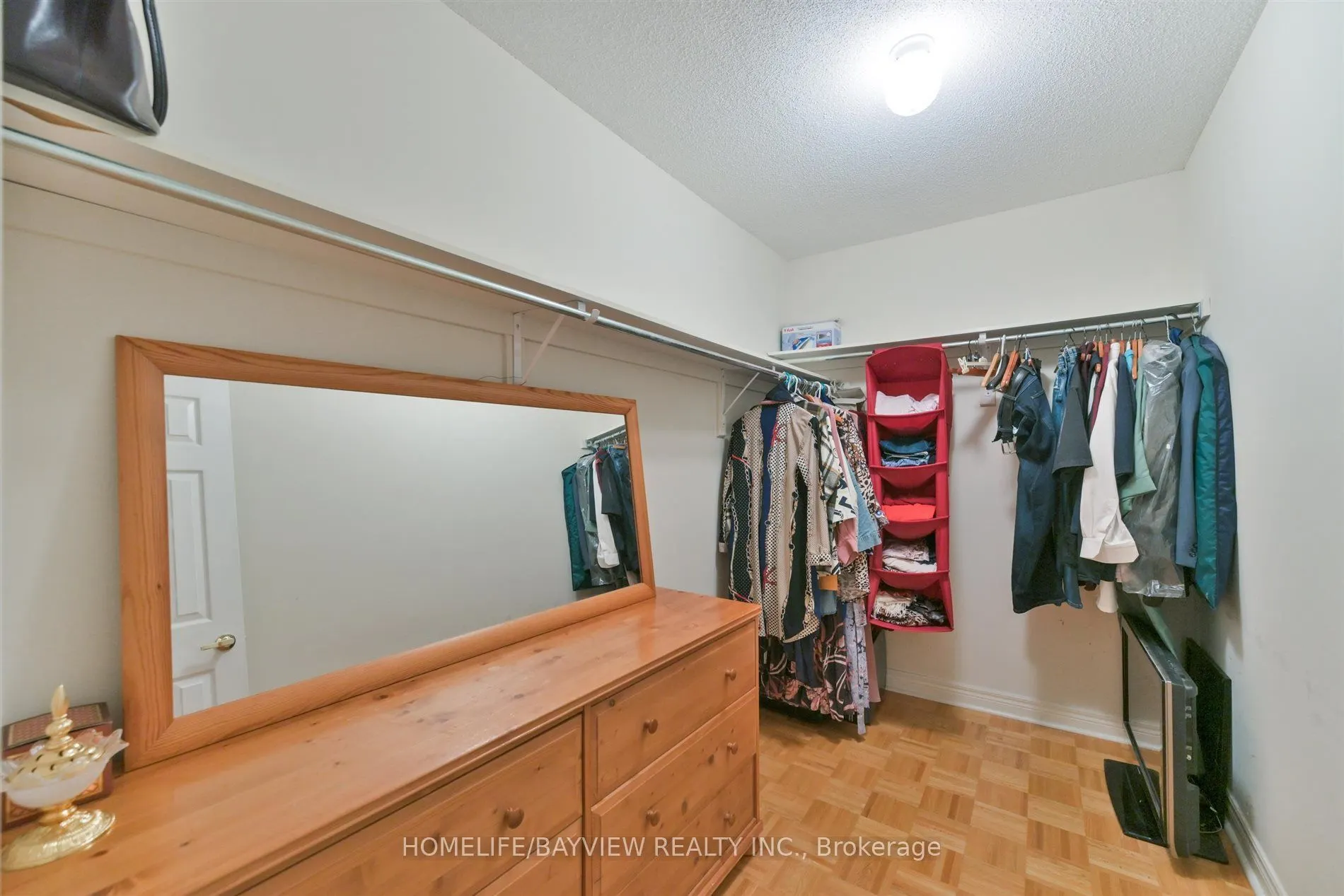 26 Honeyview Street