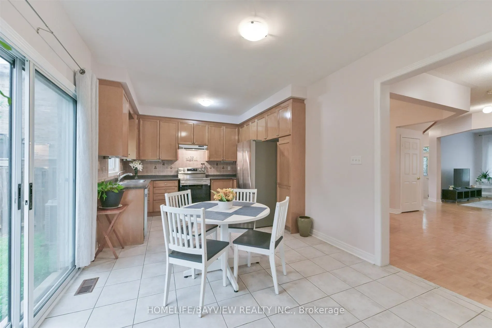 26 Honeyview Street