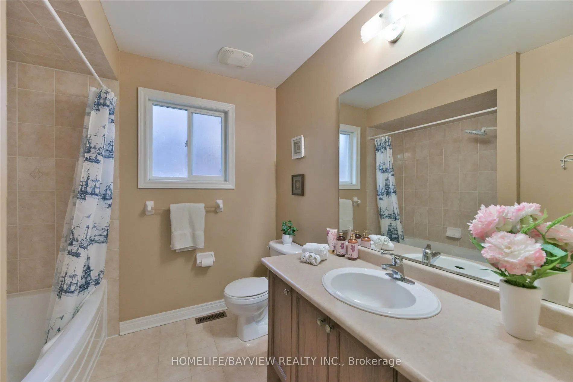 26 Honeyview Street