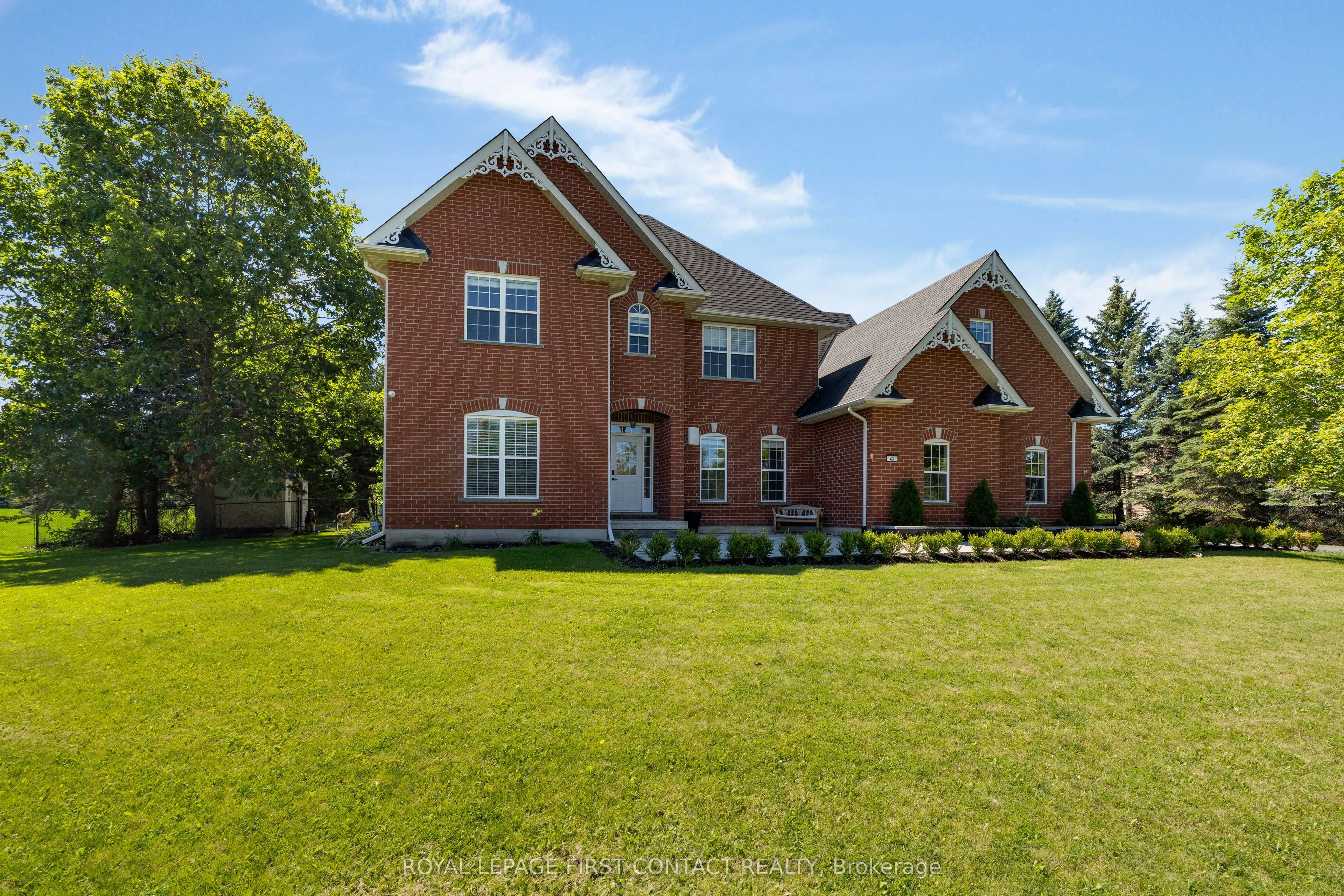 43 Vanderpost Crescent
