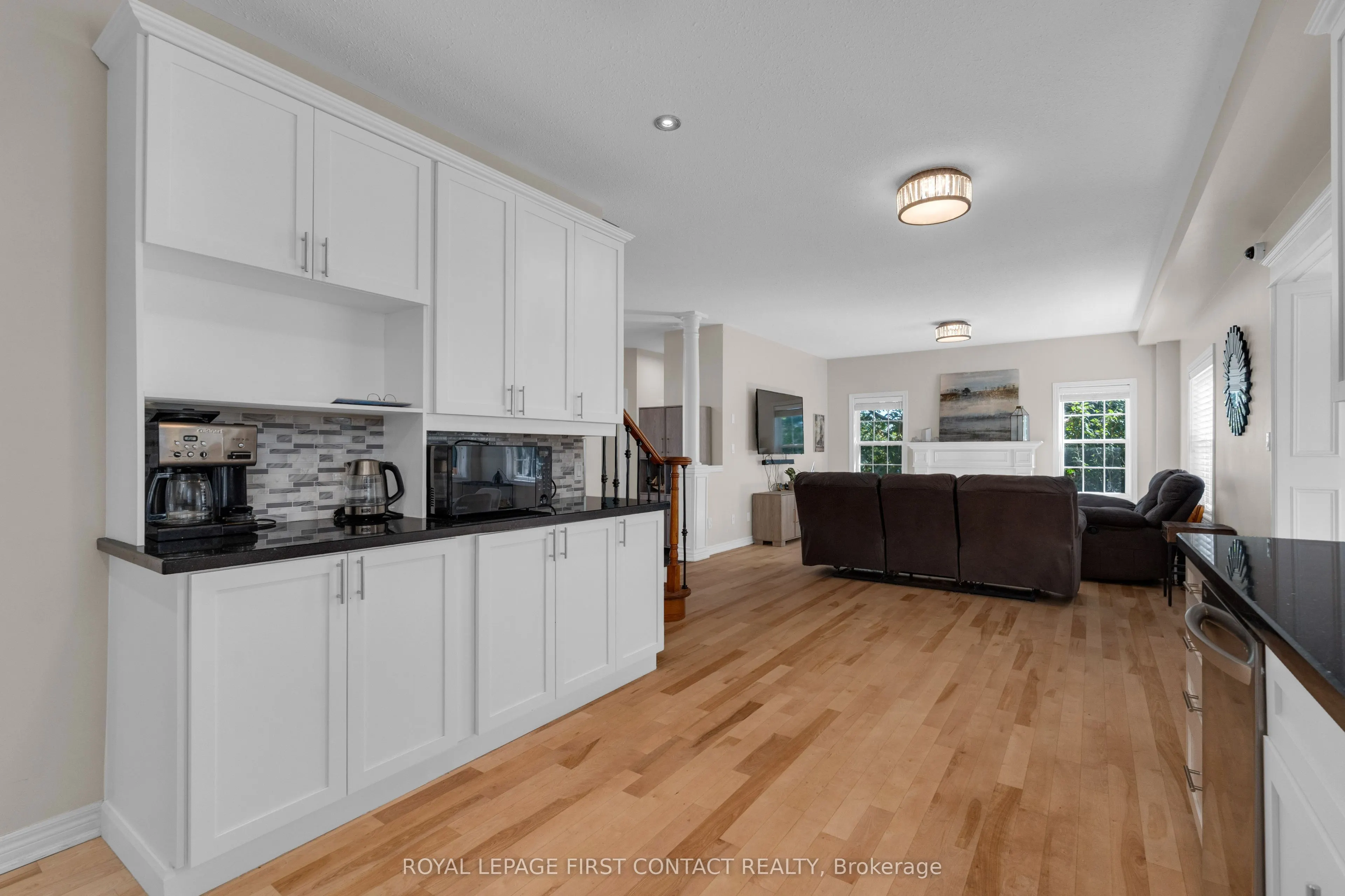 43 Vanderpost Crescent