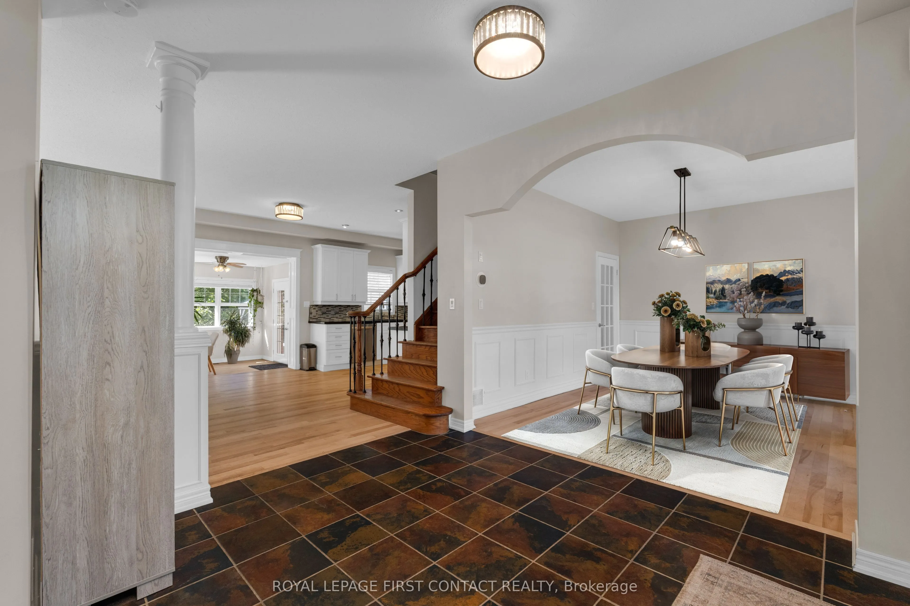43 Vanderpost Crescent