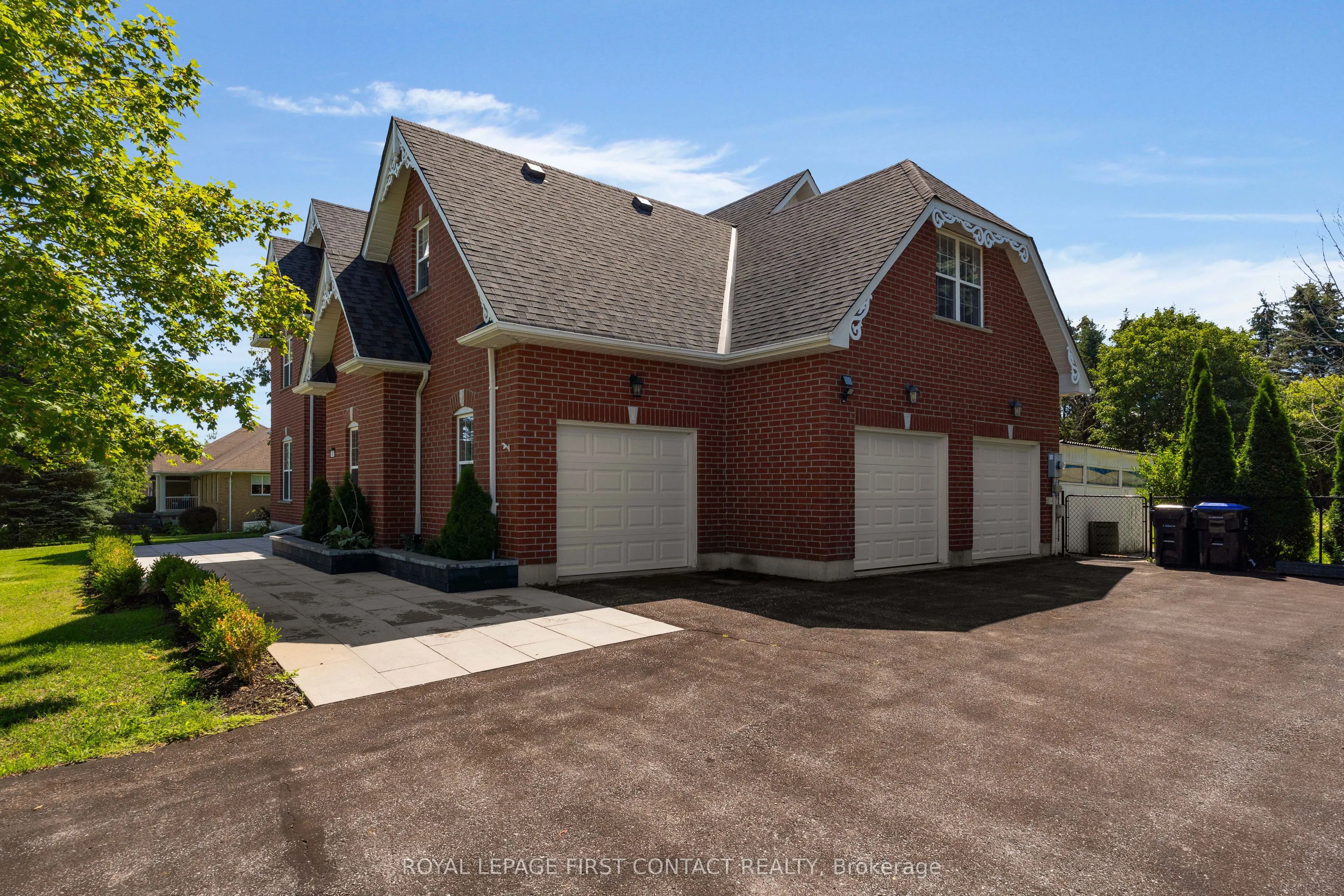 43 Vanderpost Crescent