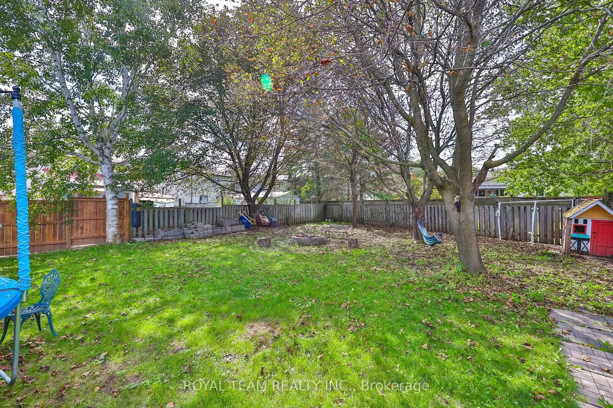 2500 Lloyd Street