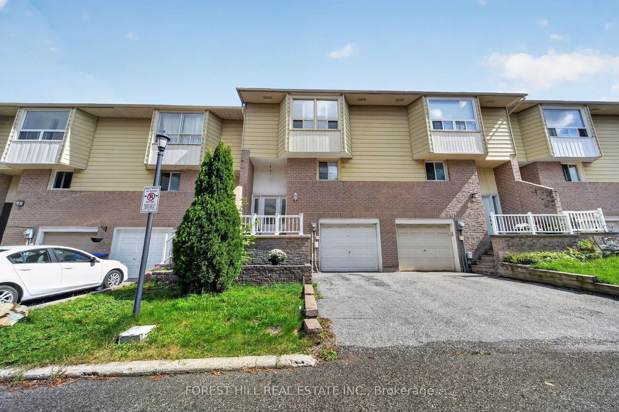 25 Deer Run Crescent #9