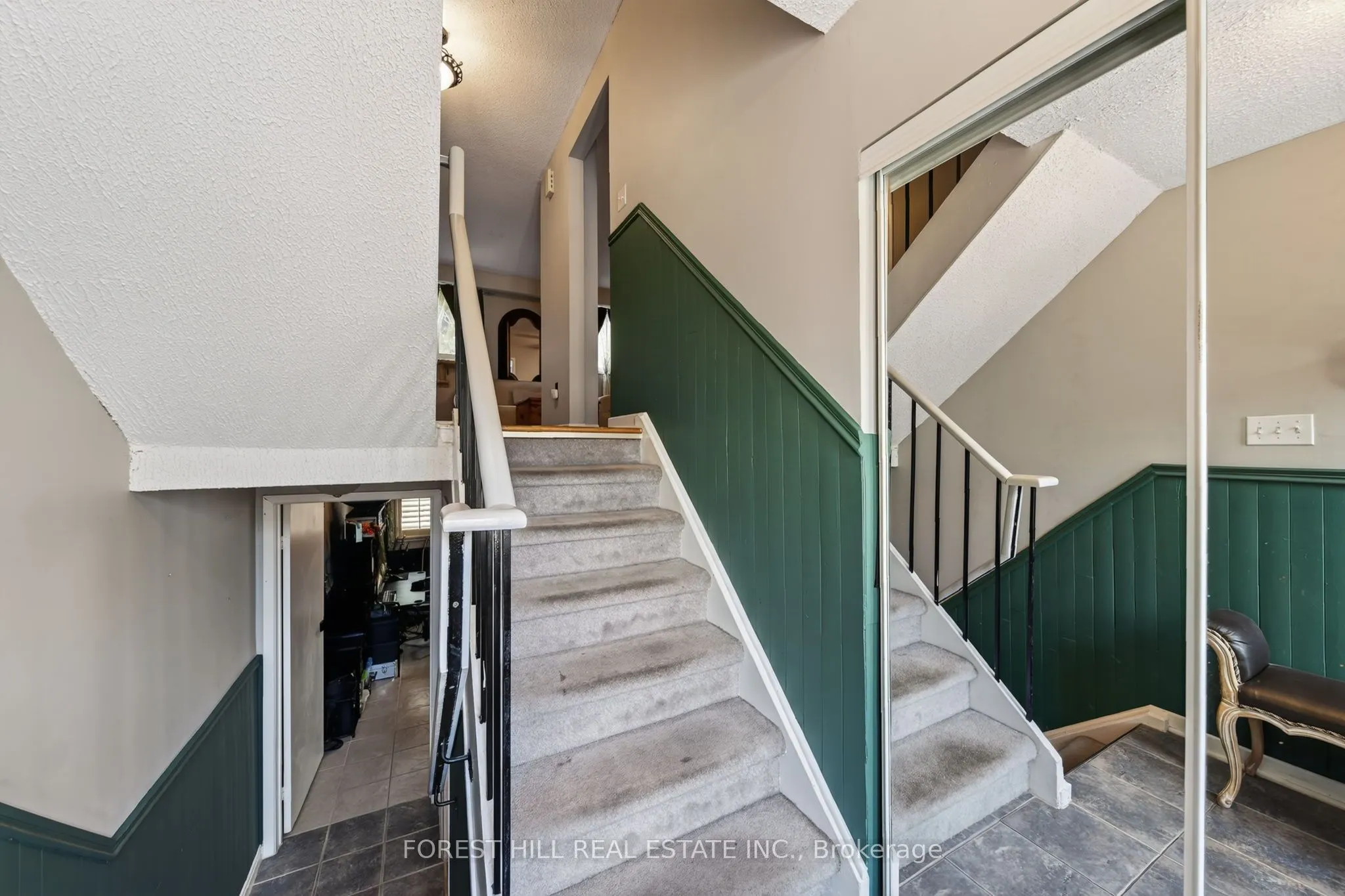 25 Deer Run Crescent #9