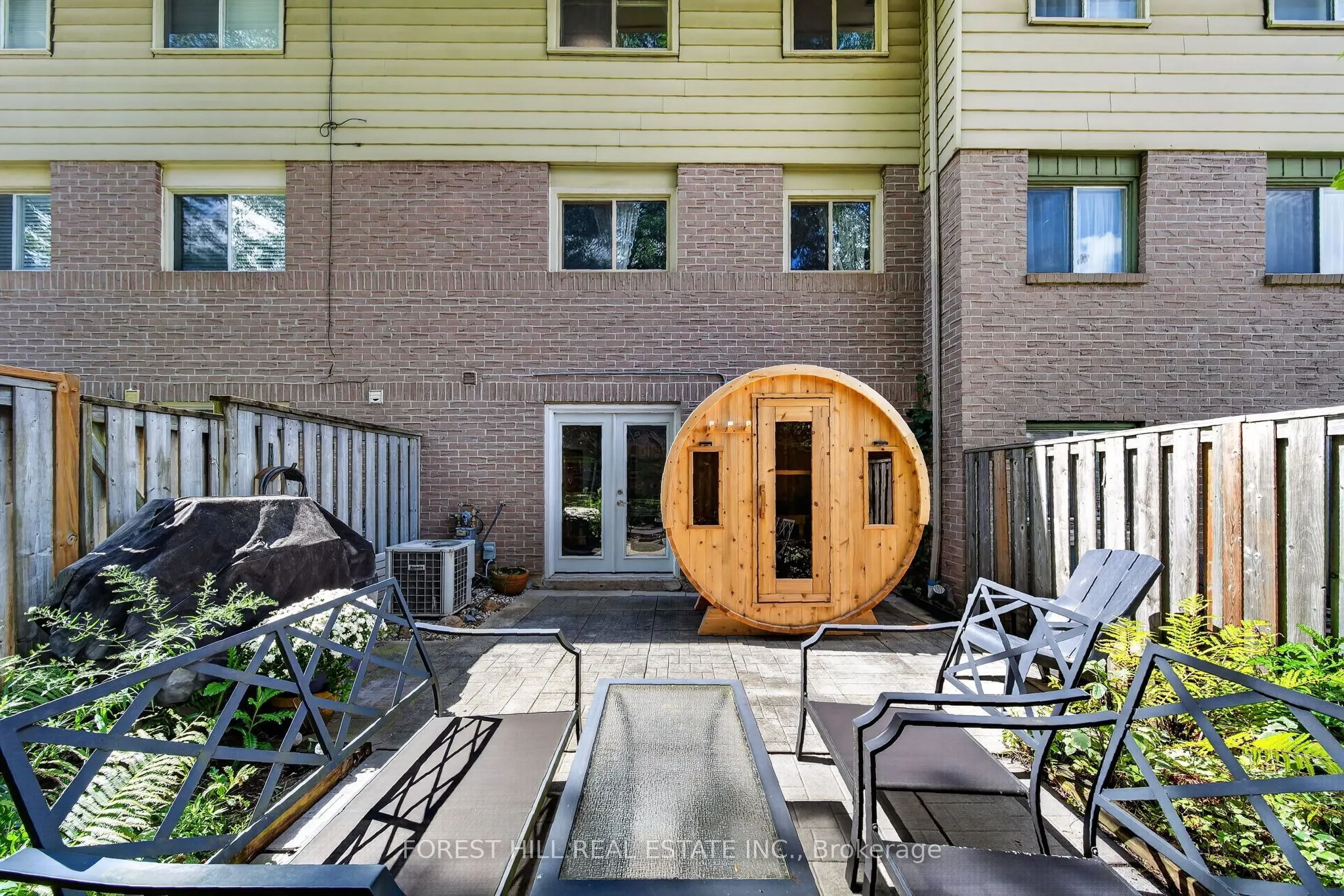 25 Deer Run Crescent #9