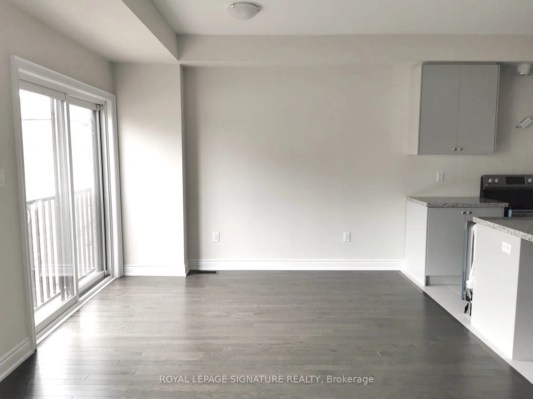 47 Lorne Thomas Place