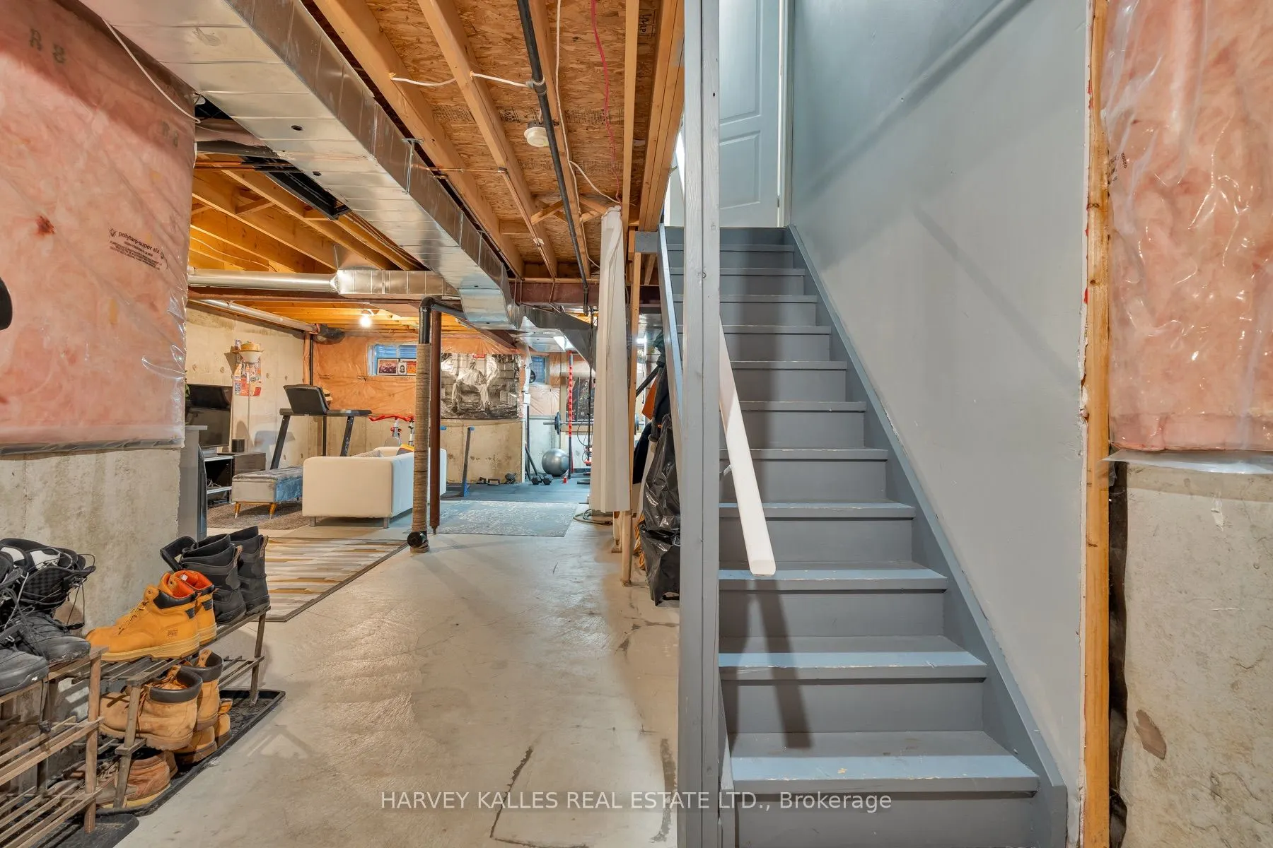 27 Hirst Avenue