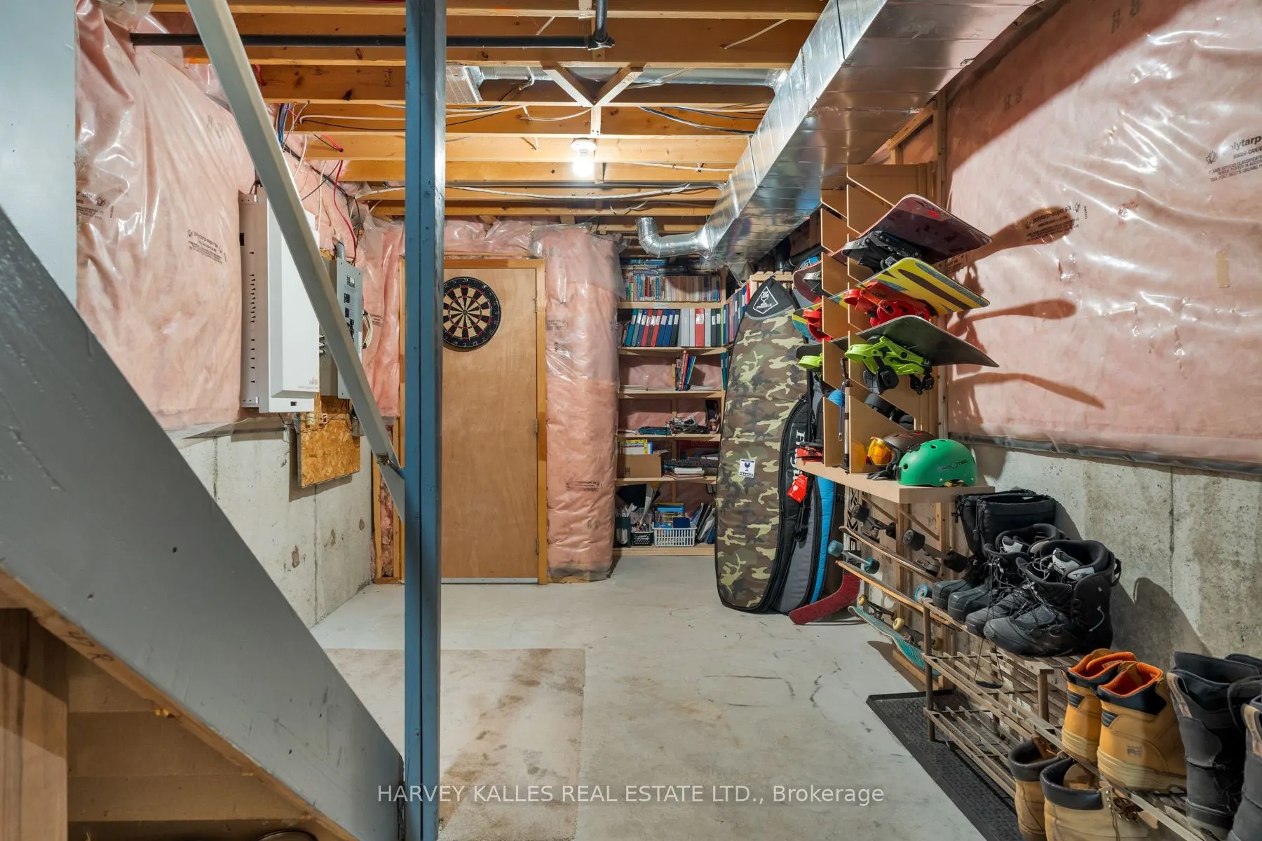 27 Hirst Avenue