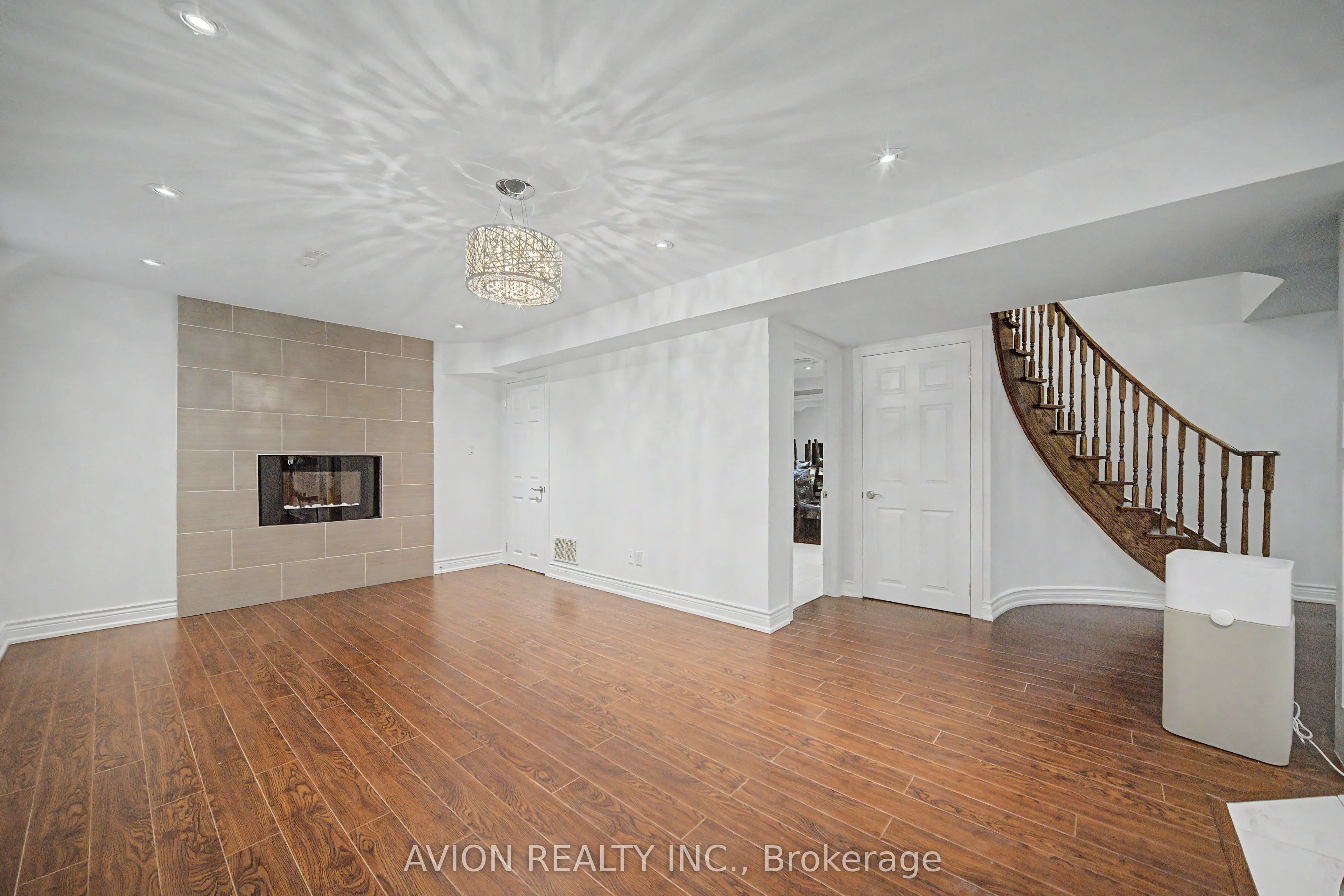232 Green Lane