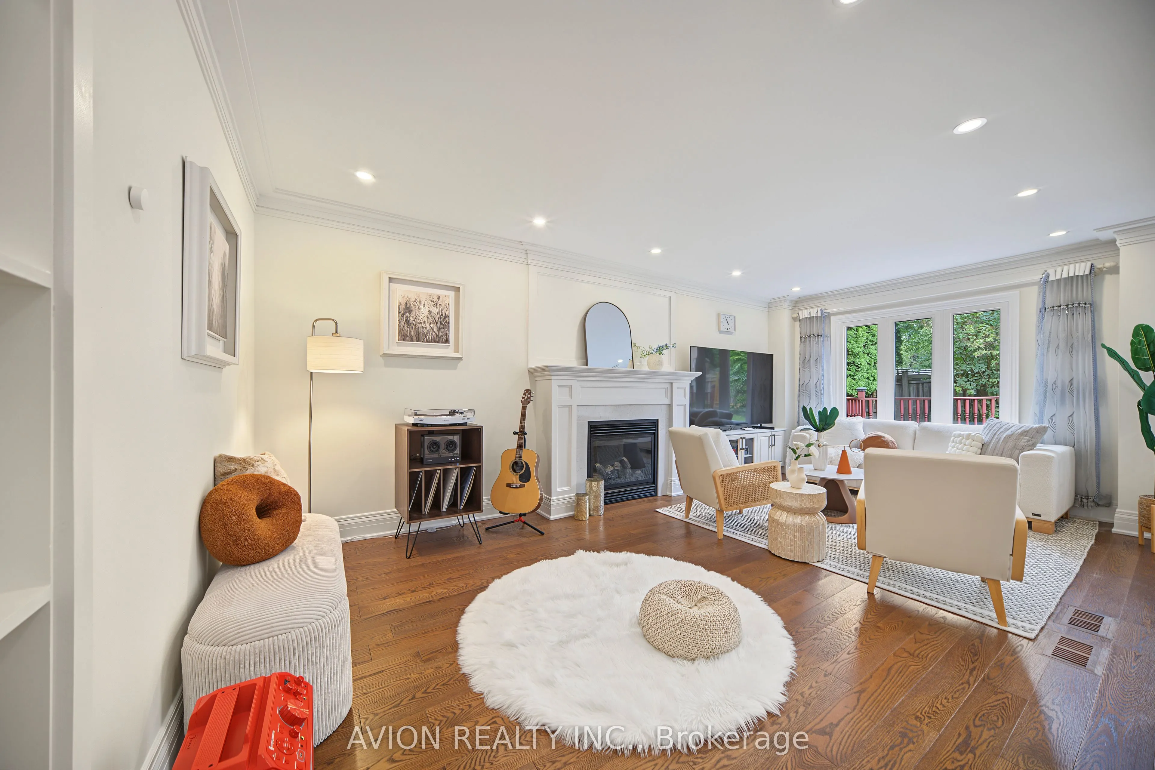 232 Green Lane