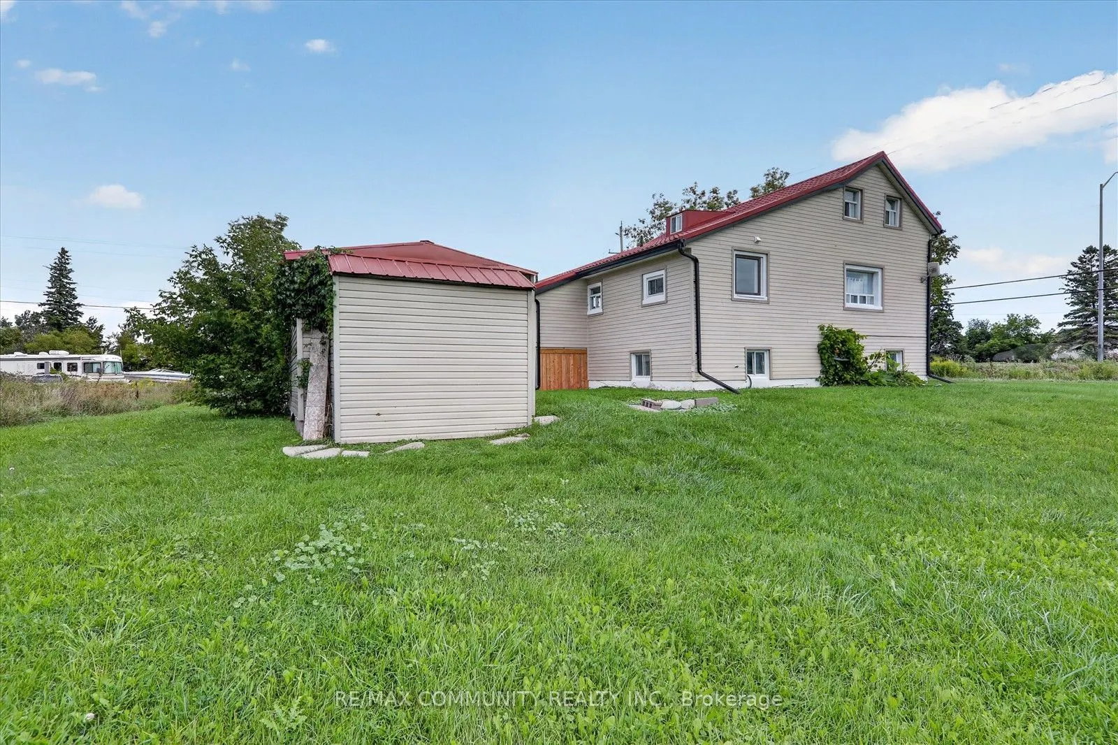6 Sunkist Road
