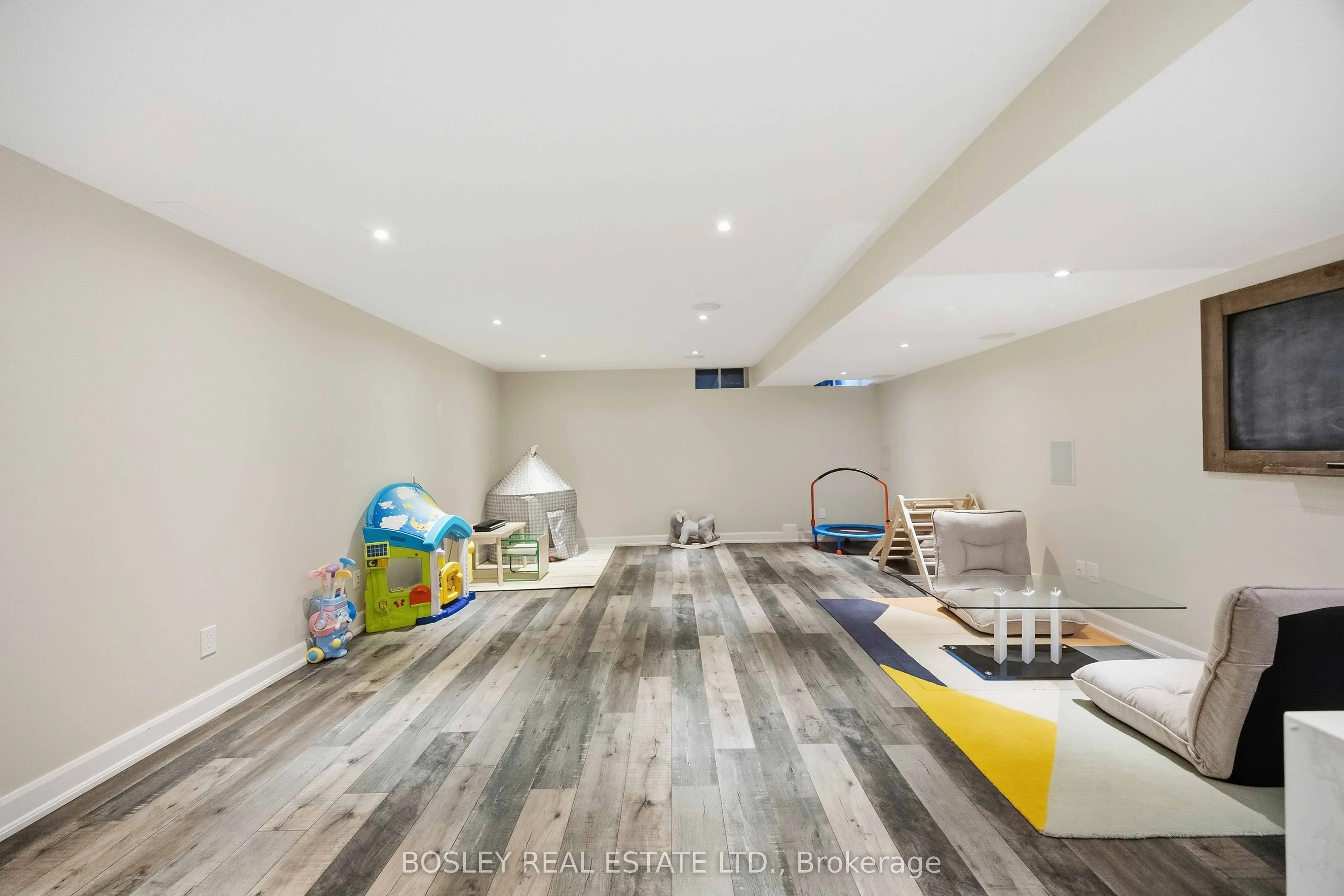 39 Alexie Way