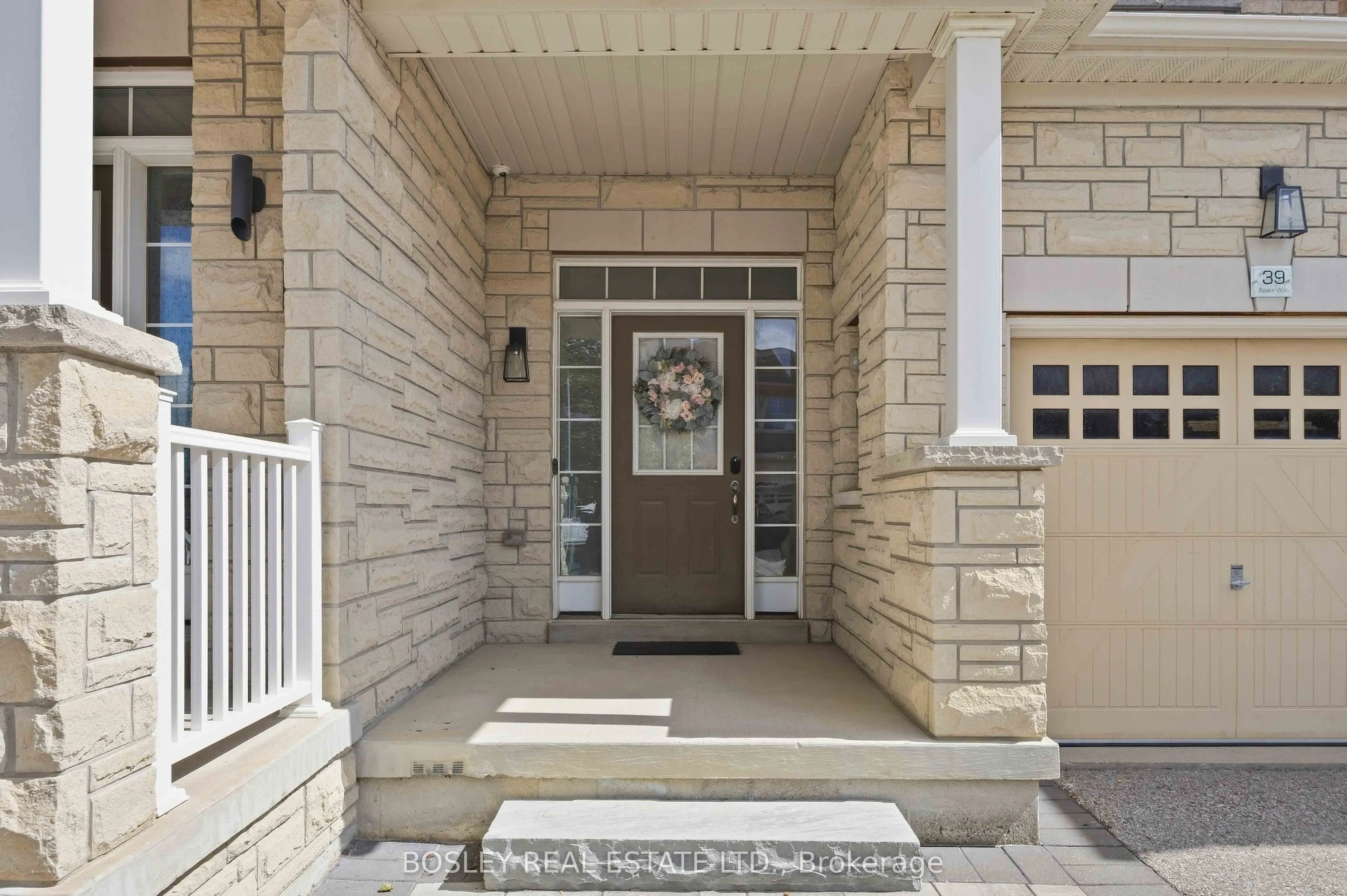 39 Alexie Way