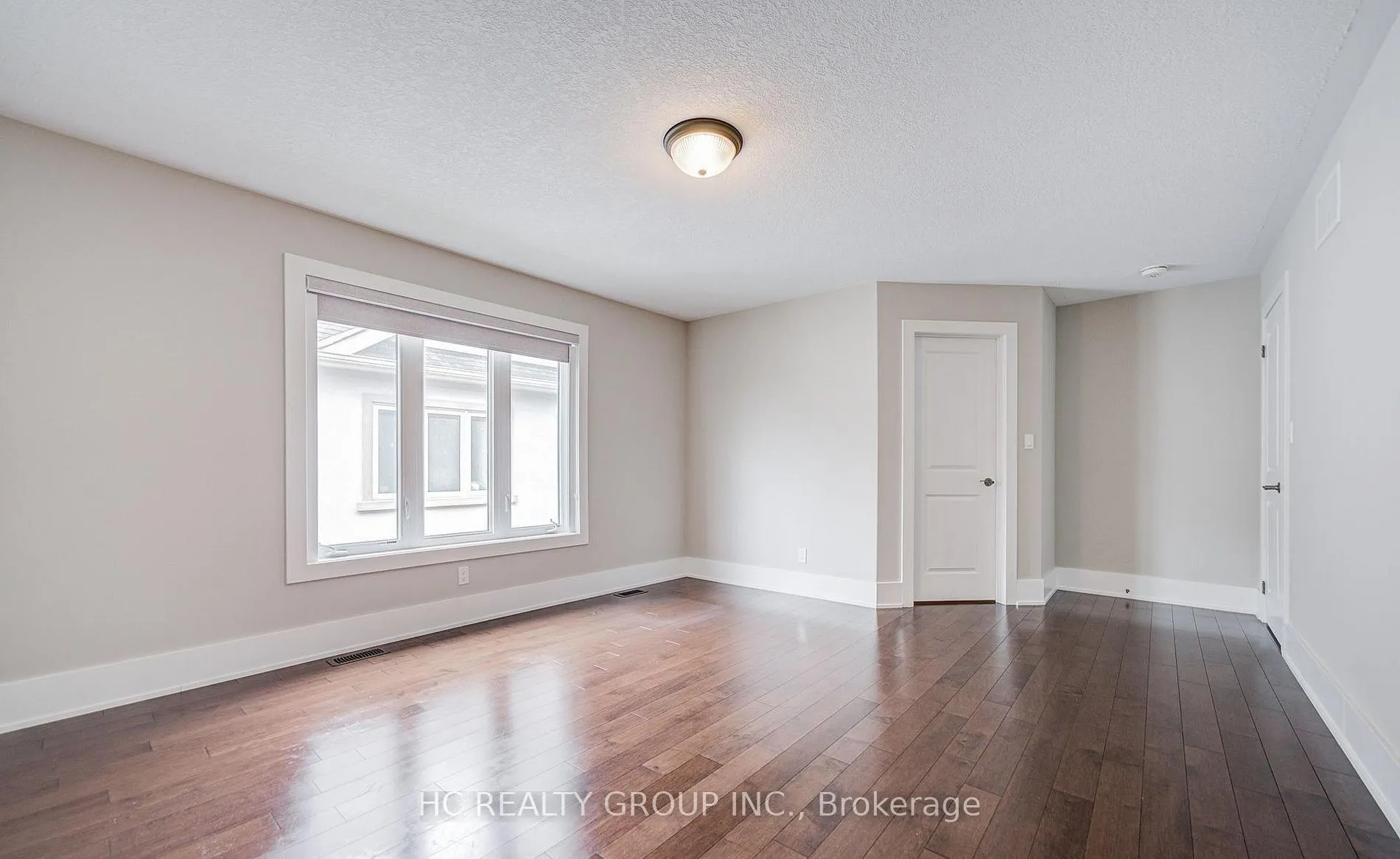 295 Sunnybrae Avenue