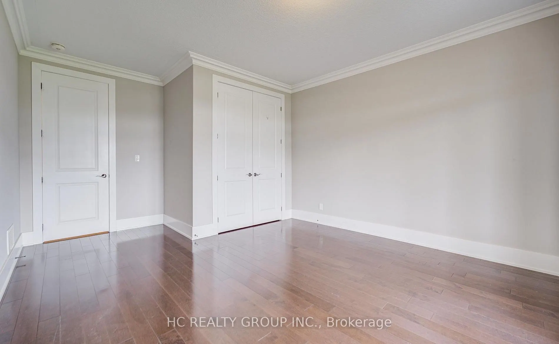 295 Sunnybrae Avenue