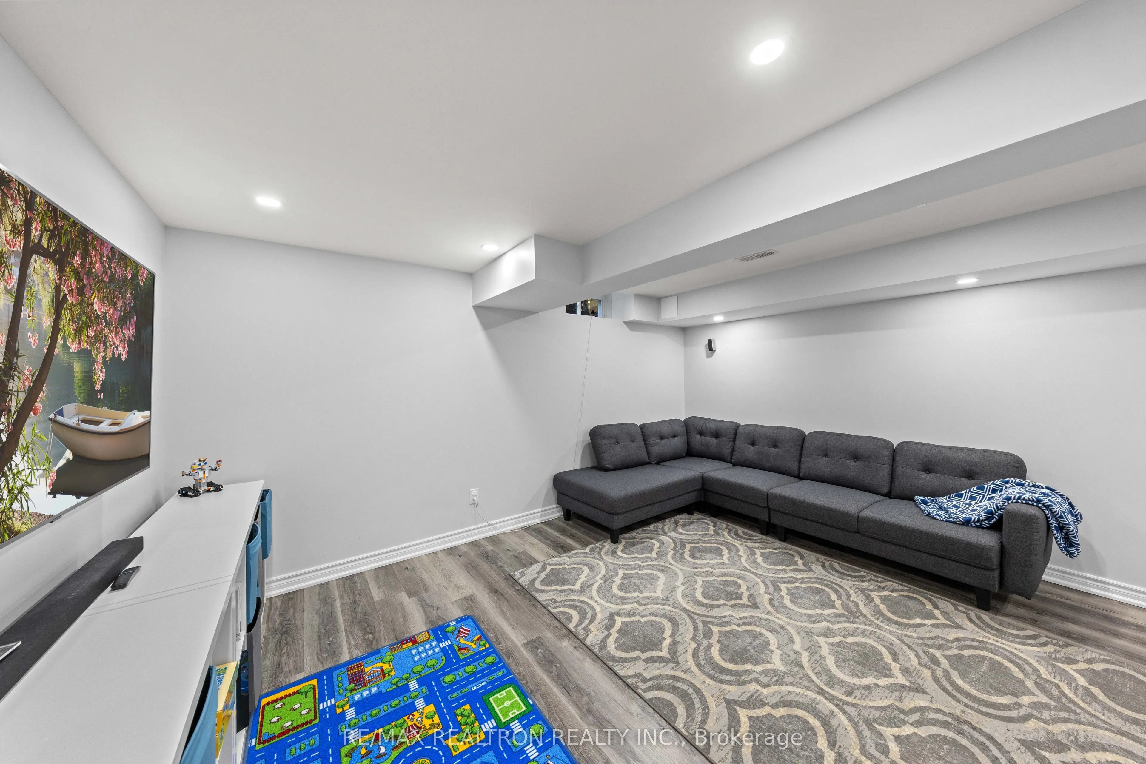 56 North Lake Road #23