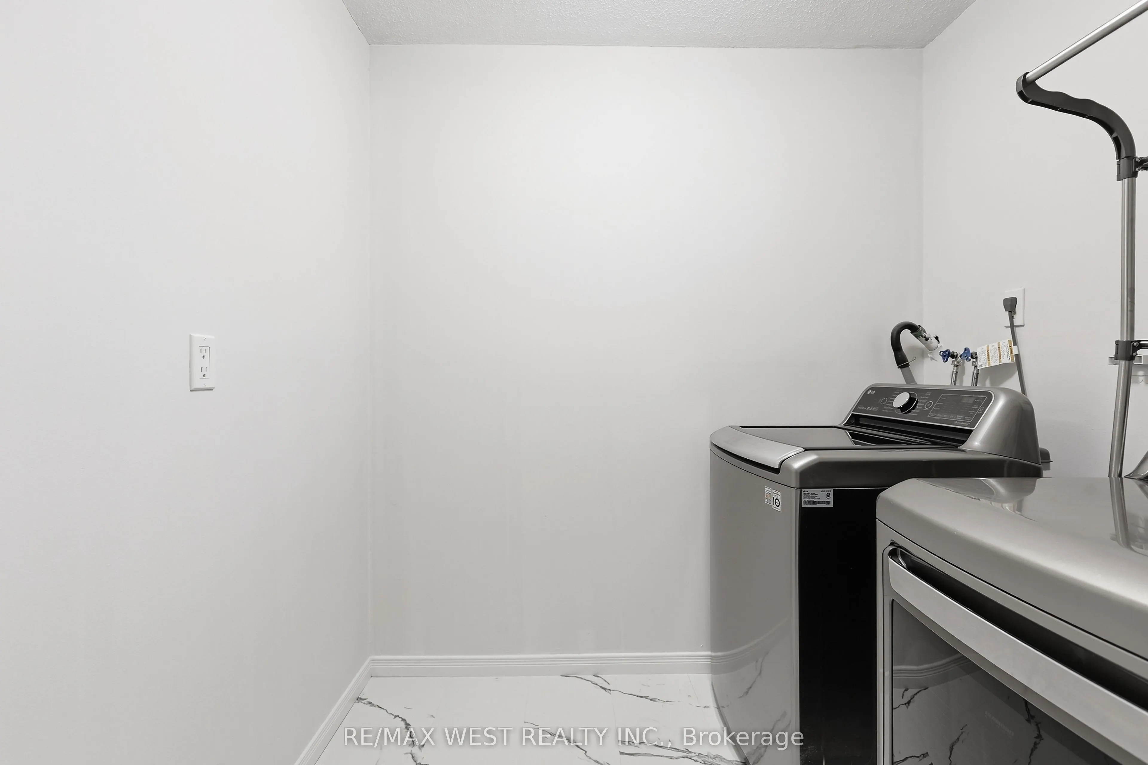 180 Dudley Avenue #302