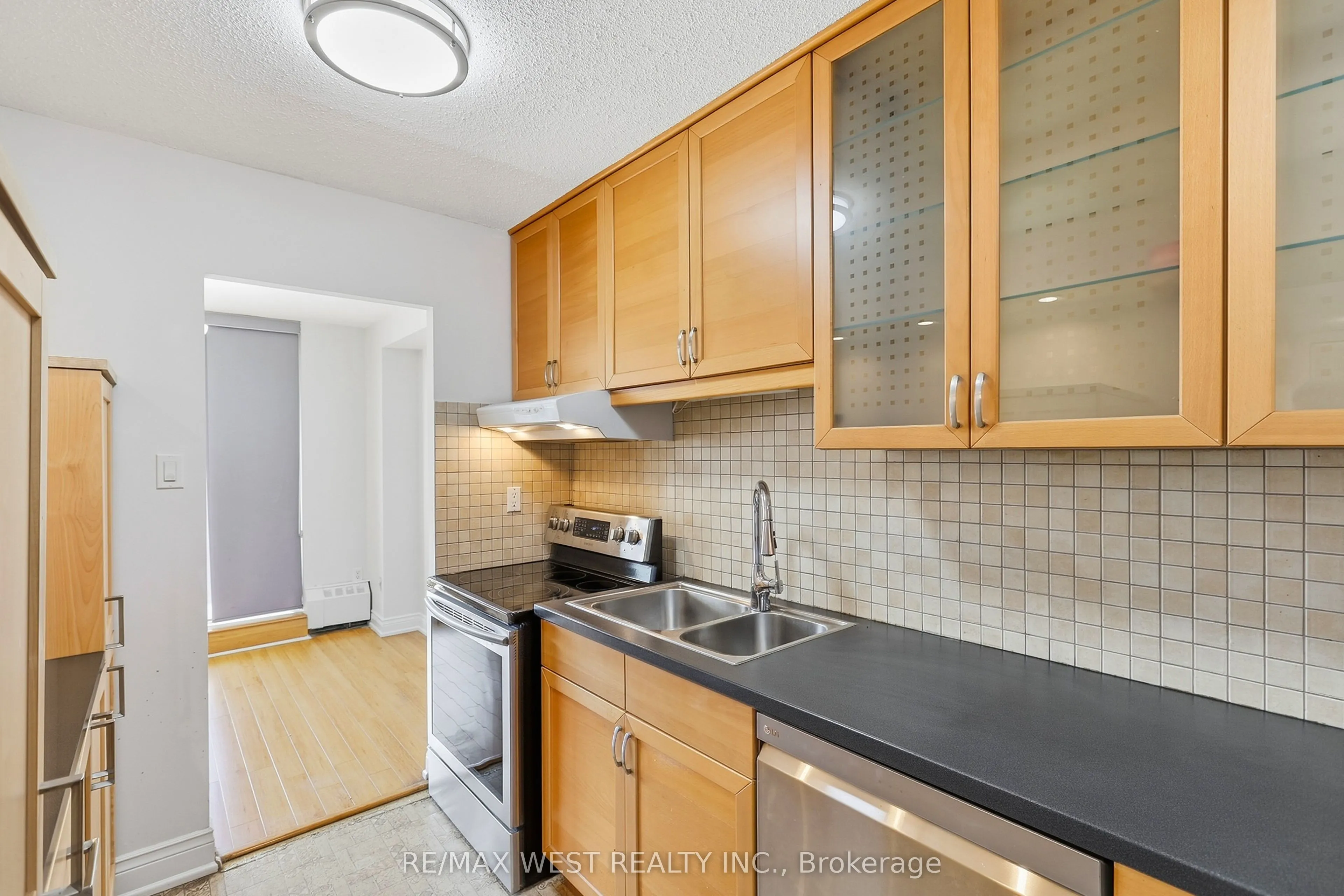 180 Dudley Avenue #302