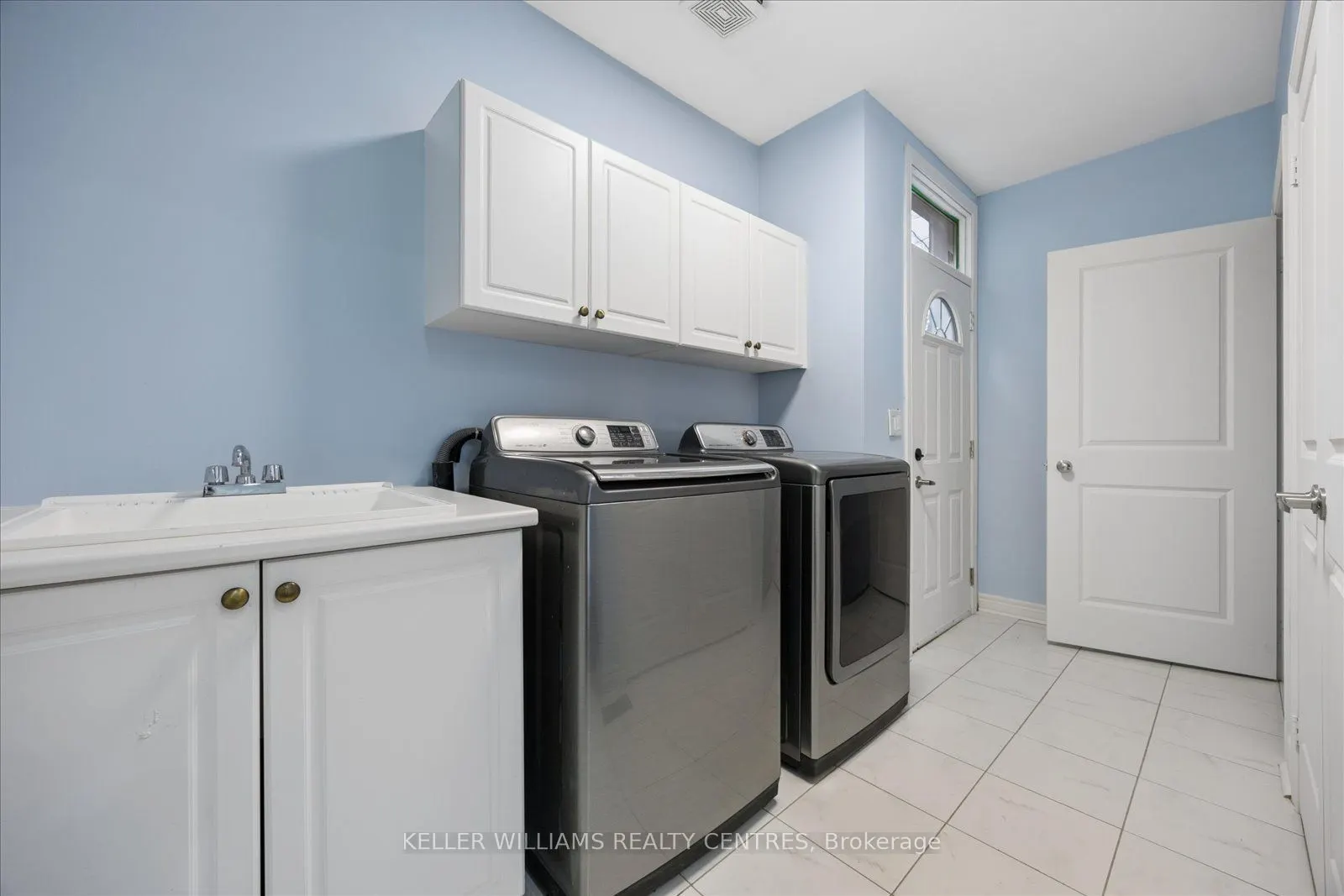 277 Gibson Circle #Main & Second Floor