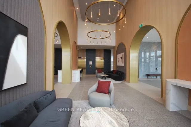 17645 Yonge Street #1505