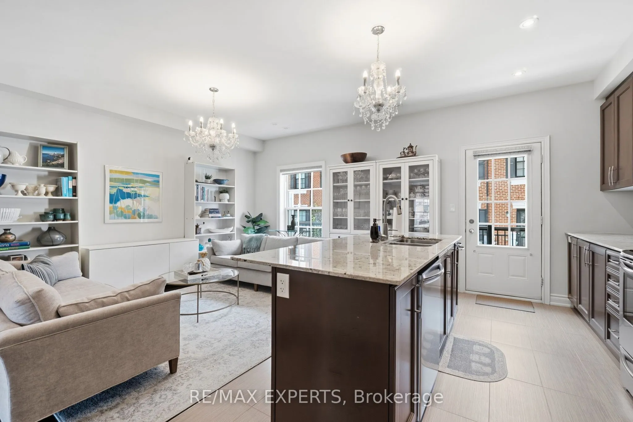 10060 Keele Street #7