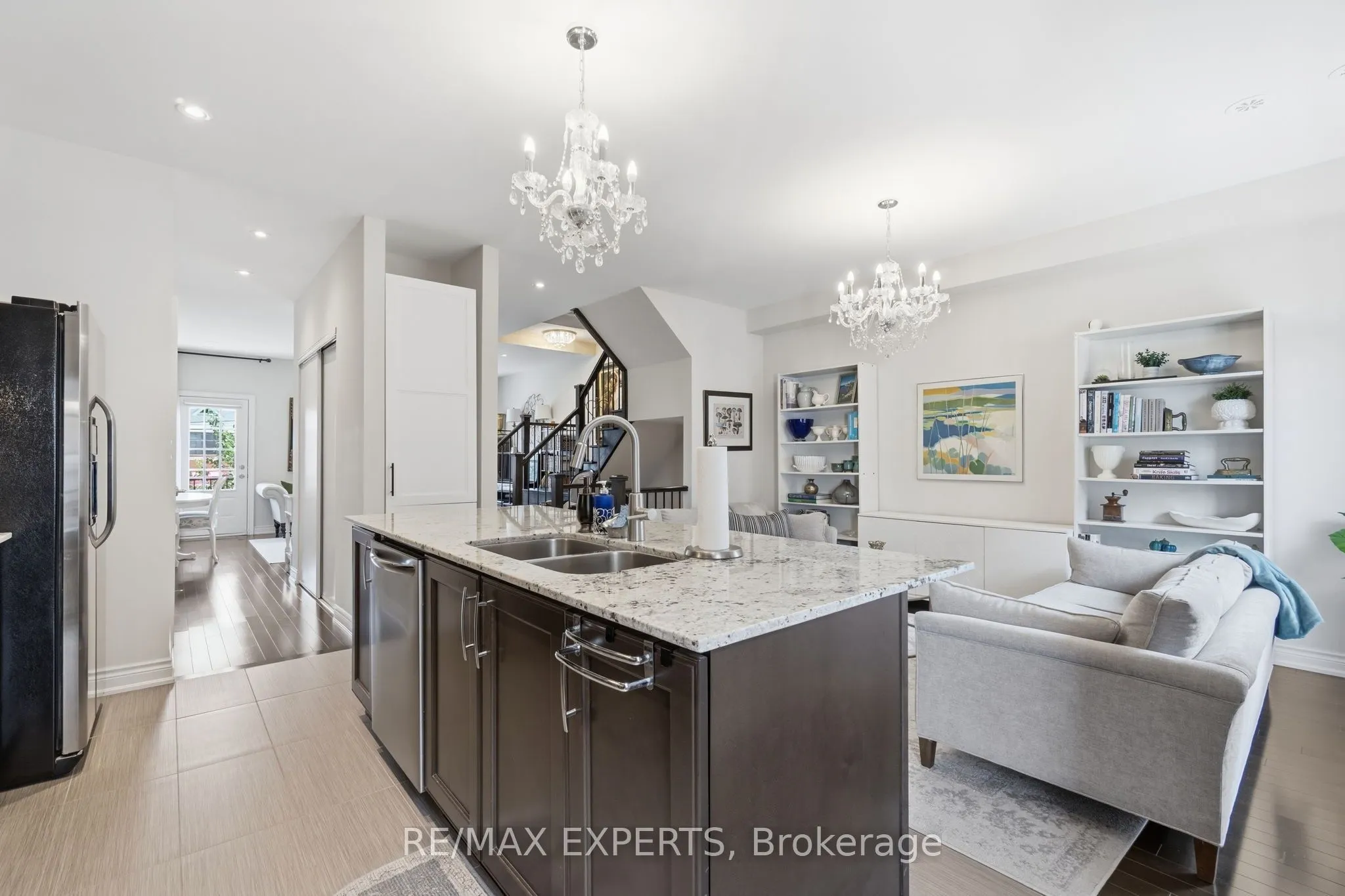 10060 Keele Street #7