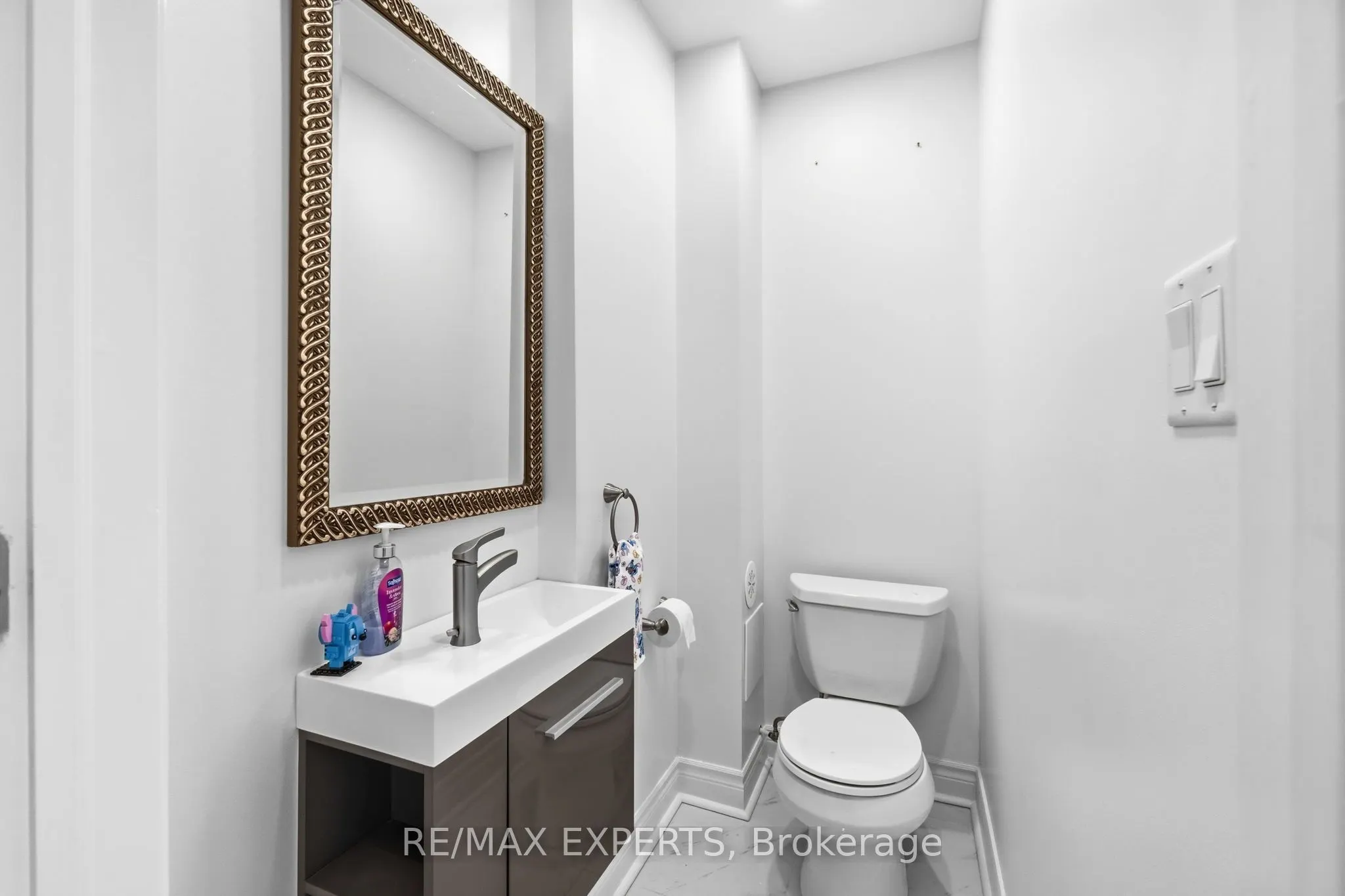 10060 Keele Street #7