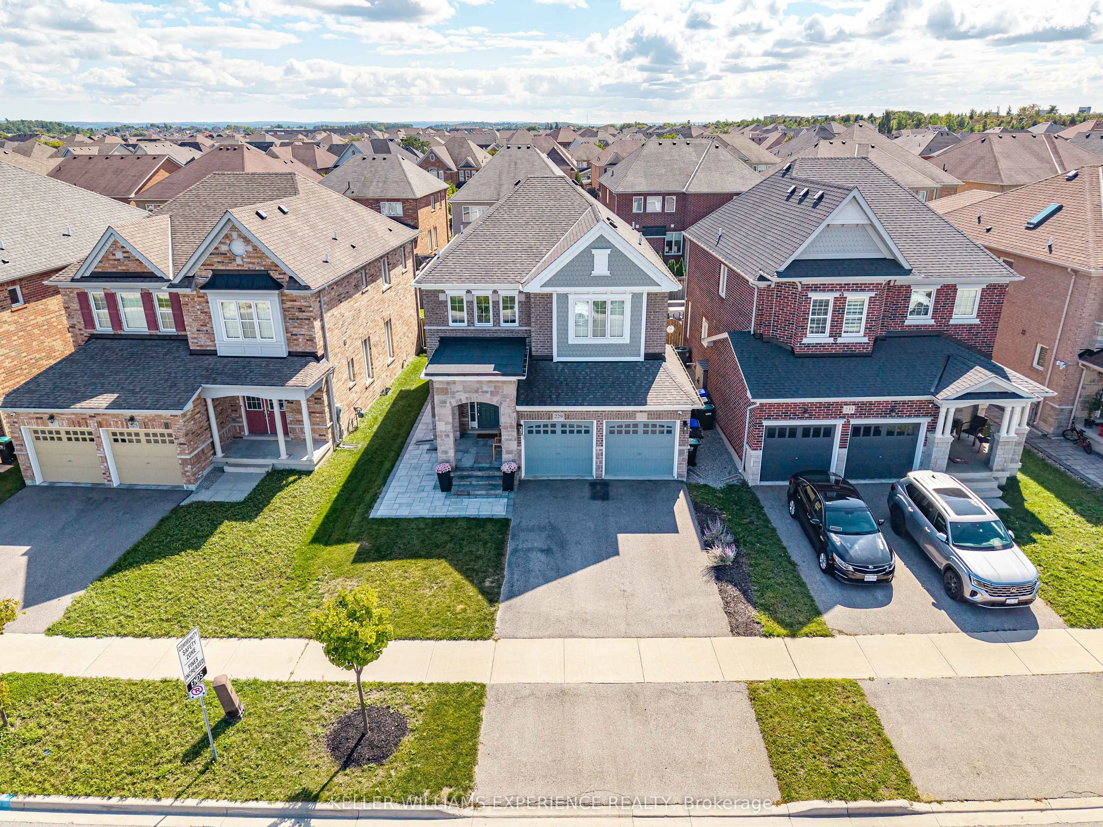 229 Blue Dasher Boulevard