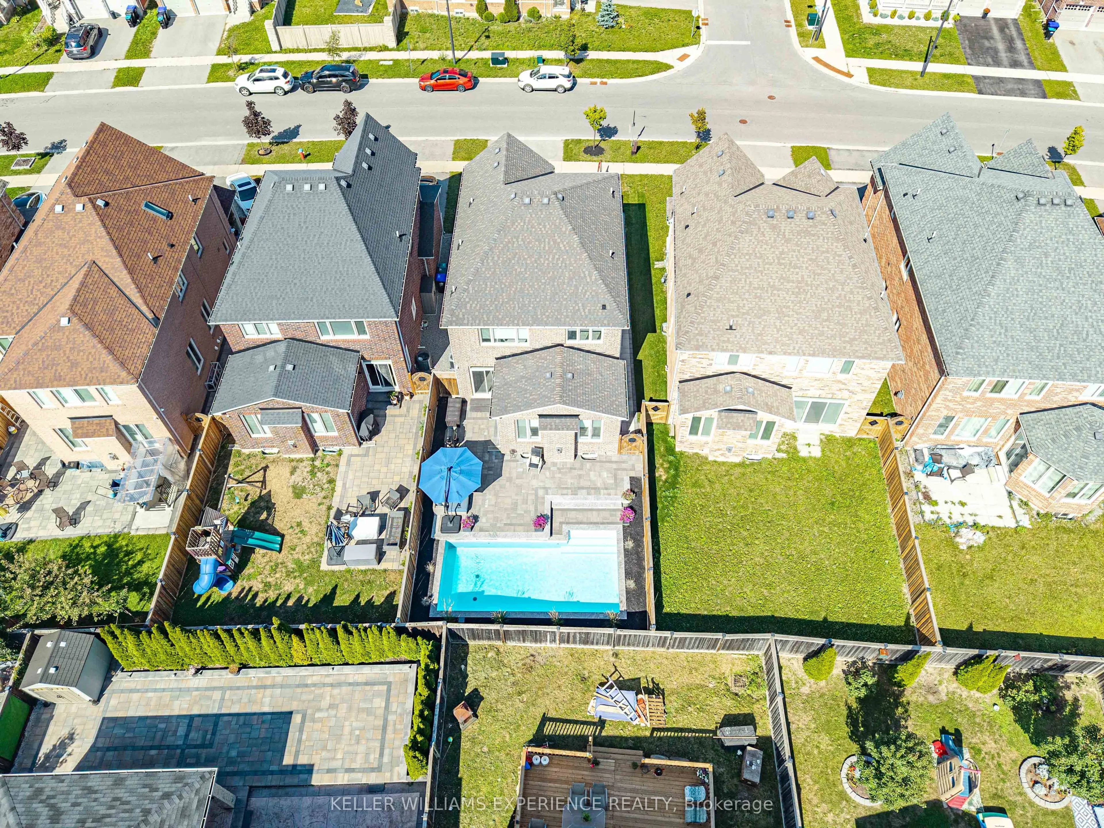229 Blue Dasher Boulevard