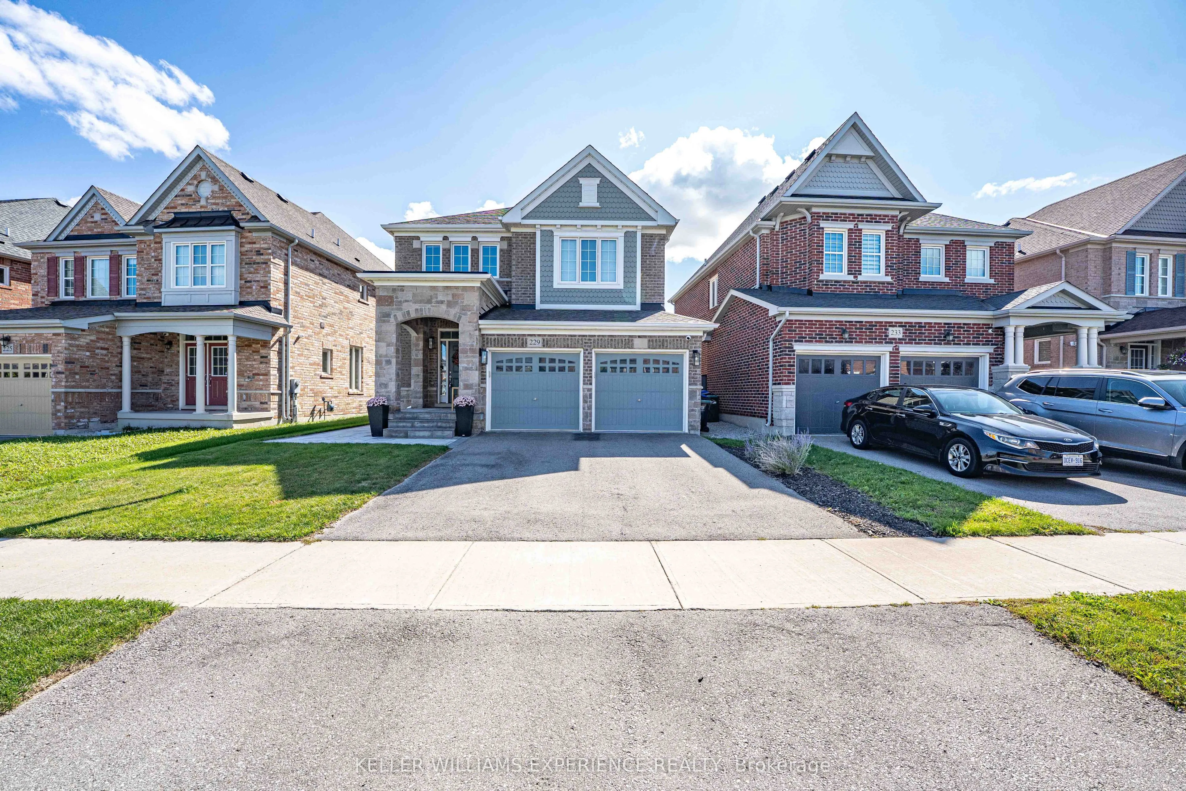 229 Blue Dasher Boulevard