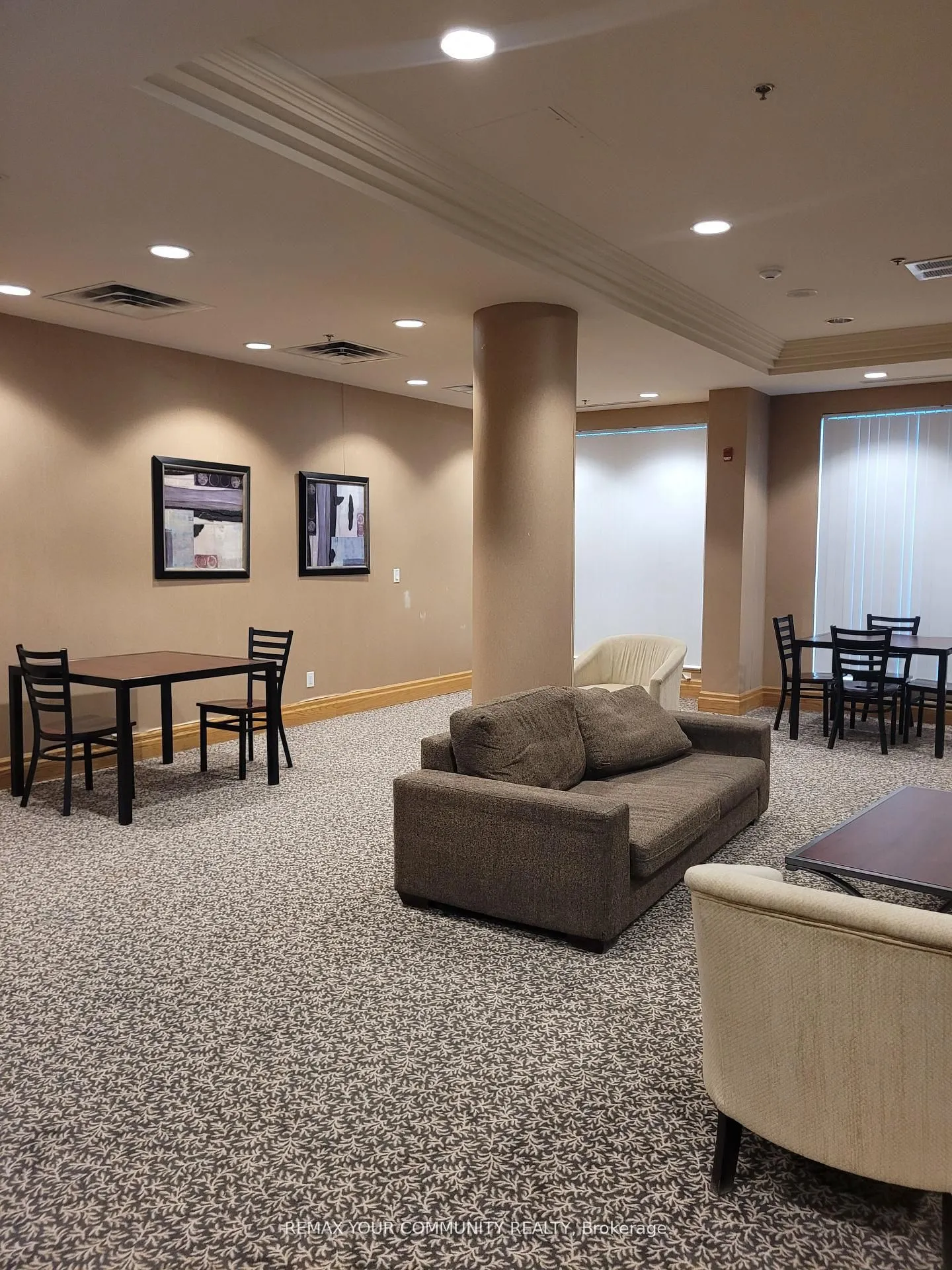 185 Oneida Crescent #616