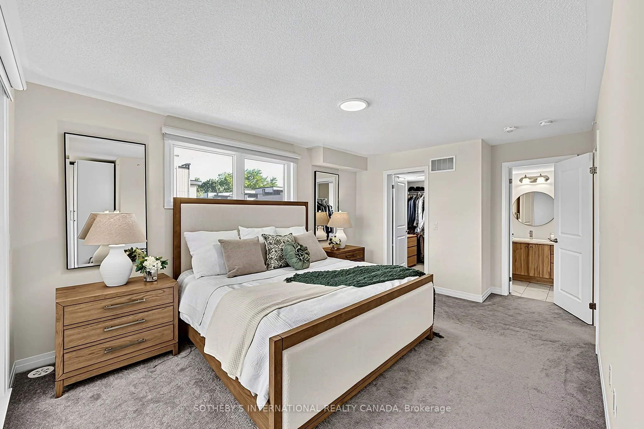 40 Baynes Way #9