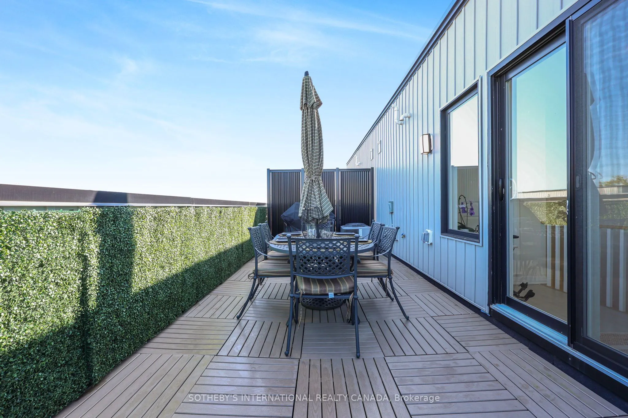 40 Baynes Way #9