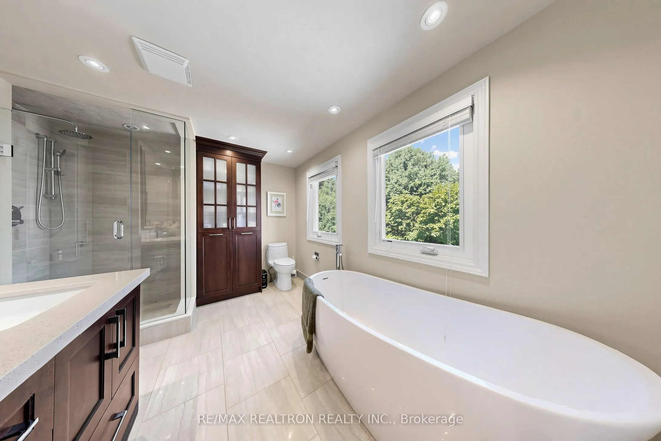 84 Ferndell Circle