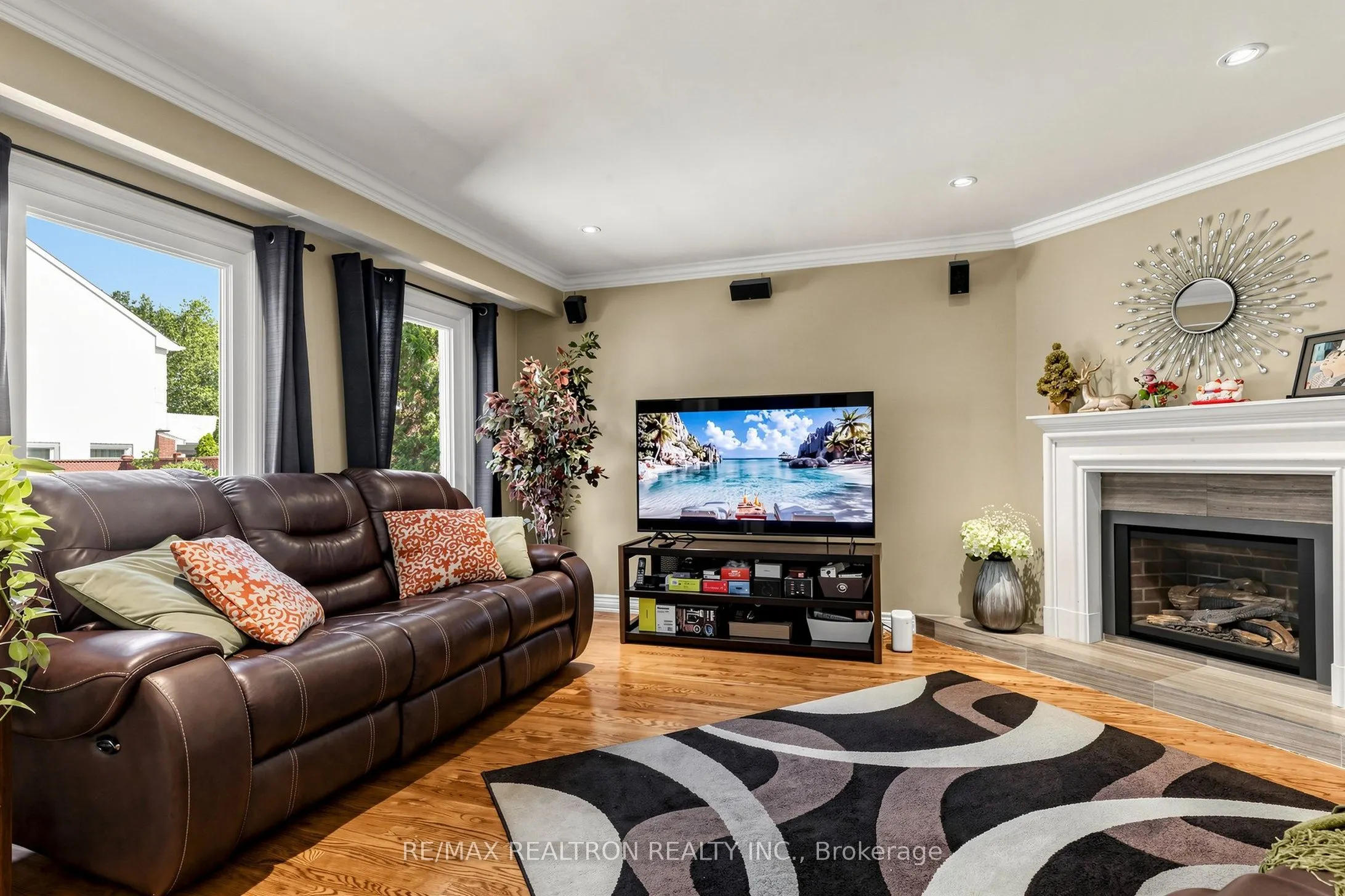 84 Ferndell Circle