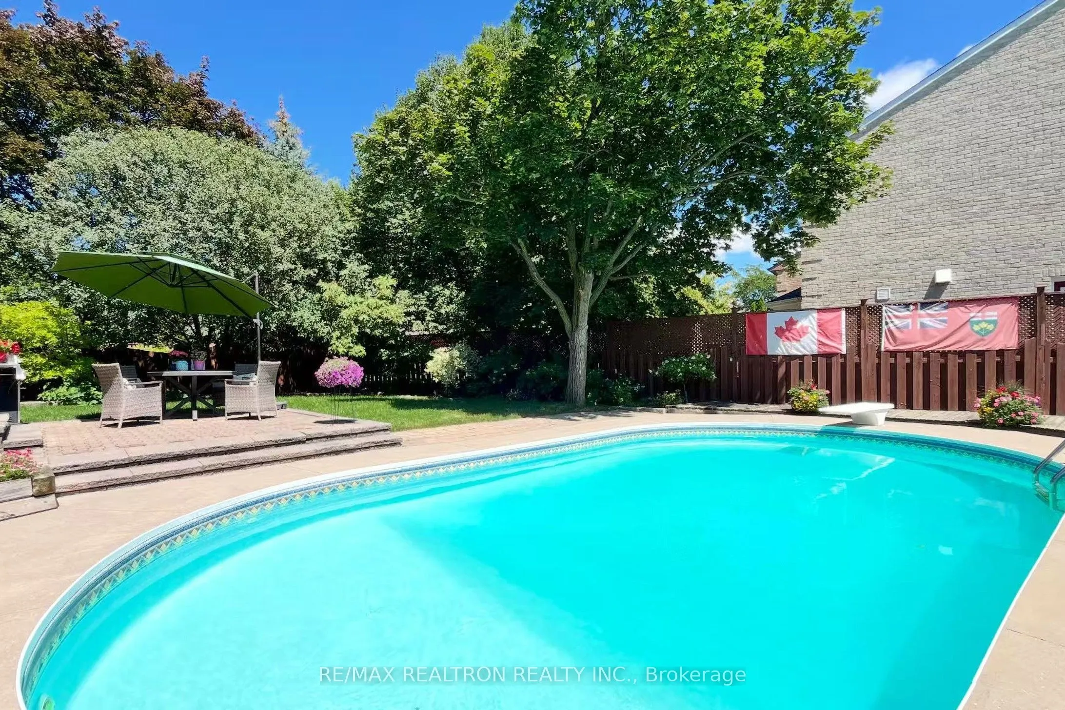 84 Ferndell Circle