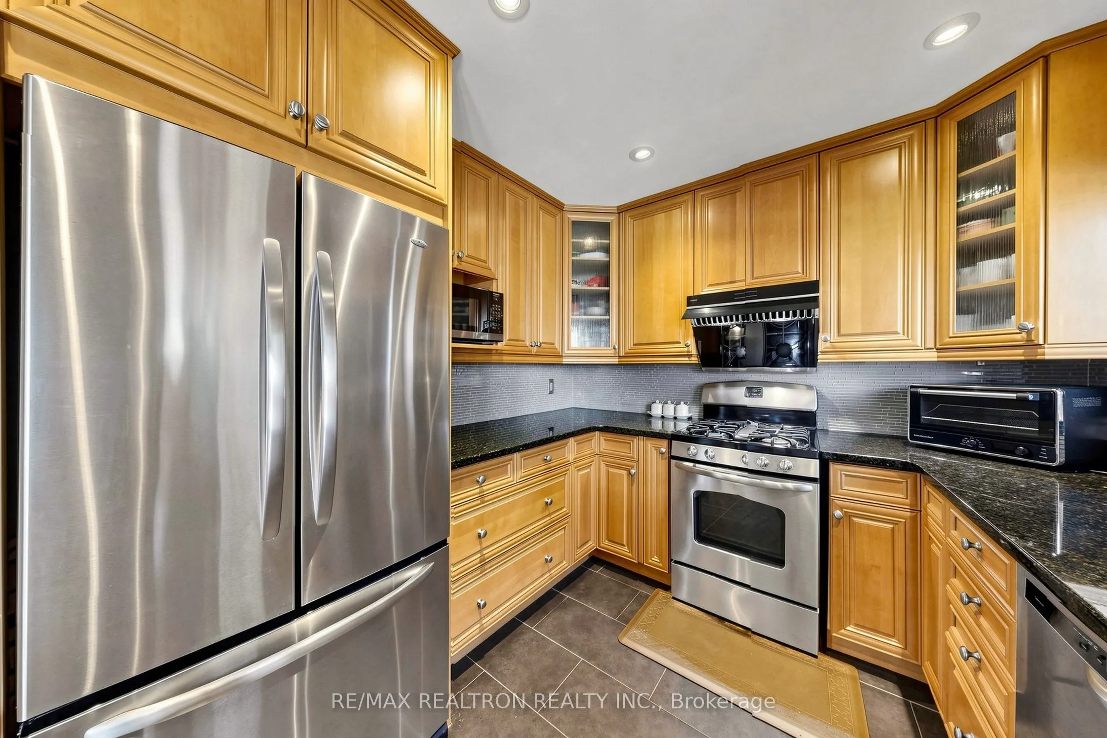 84 Ferndell Circle